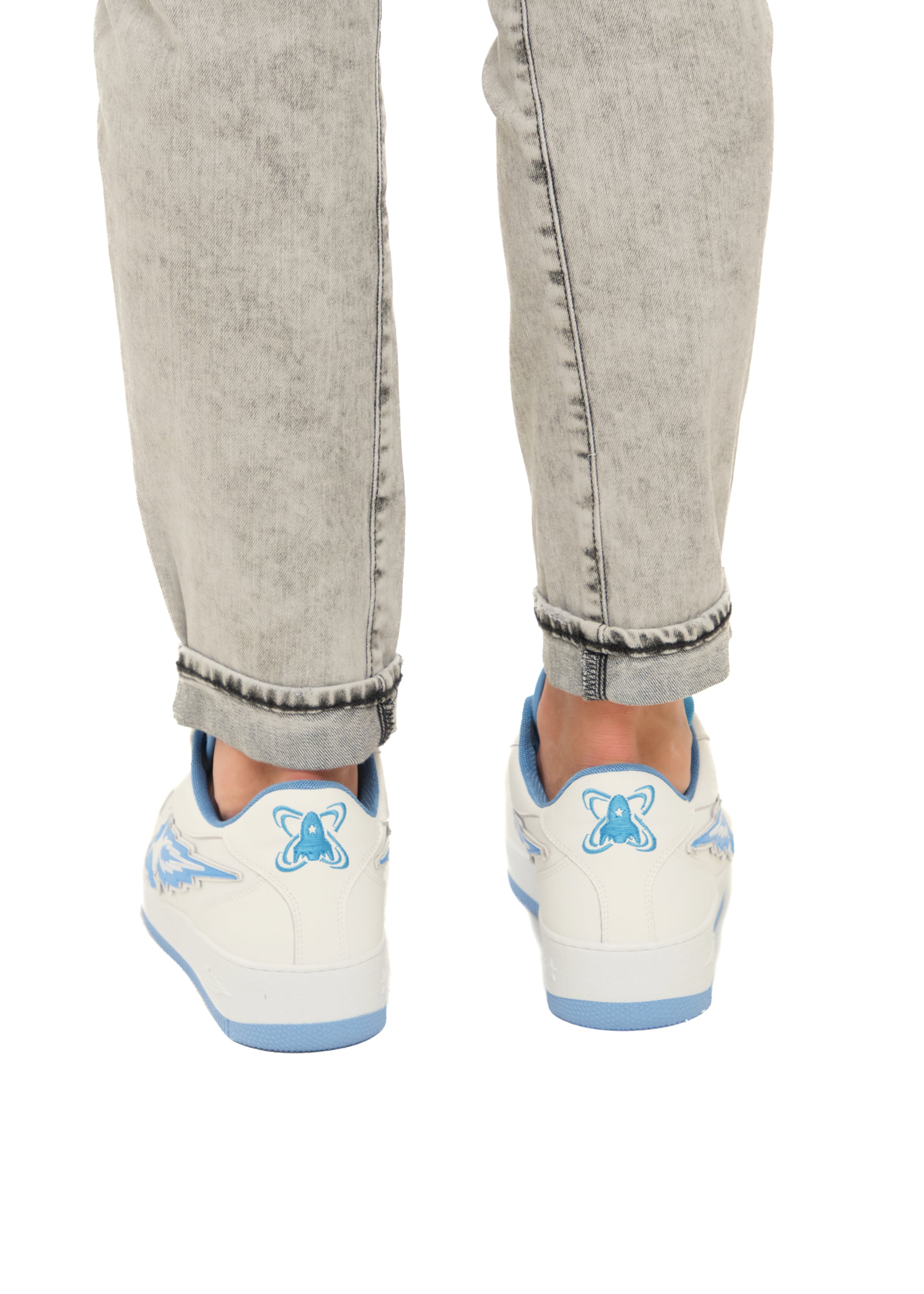 Sneakers New Drop