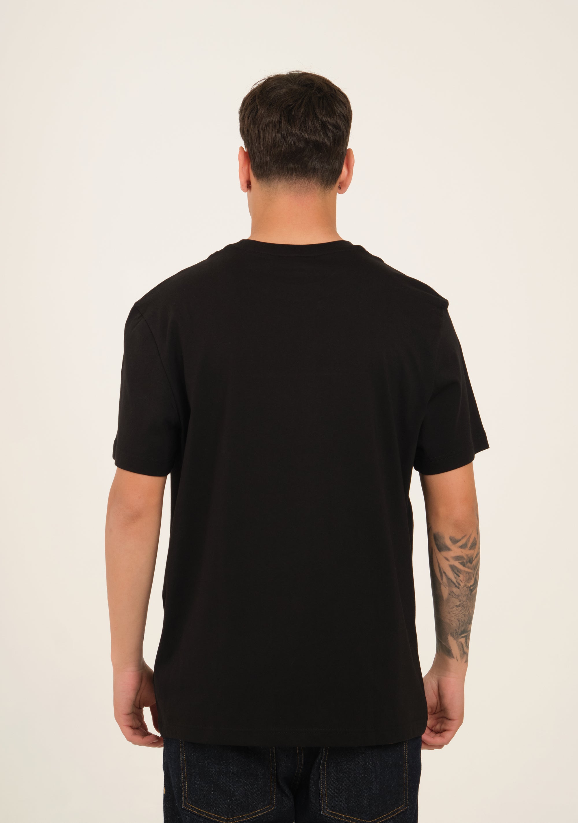 T-shirt in jersey con bordo