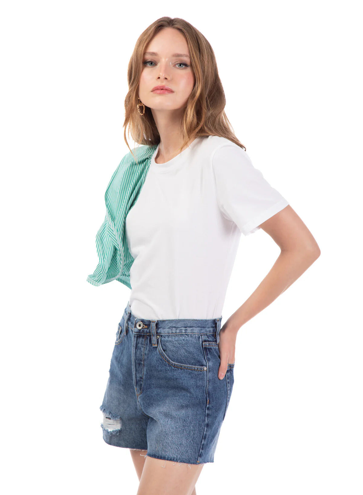 T-shirt con volant laterale