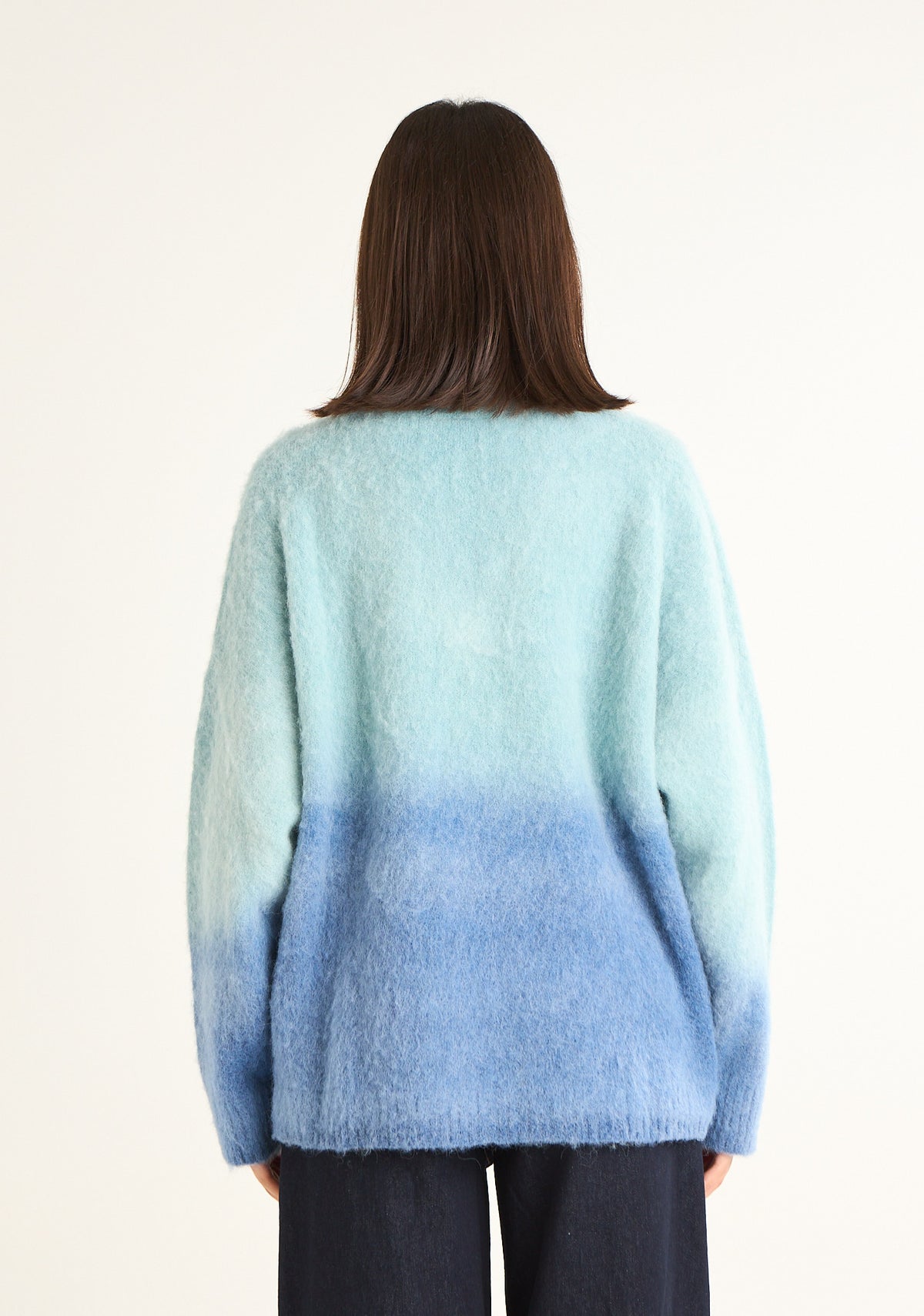 Maglia effetto degrade' scollo a v