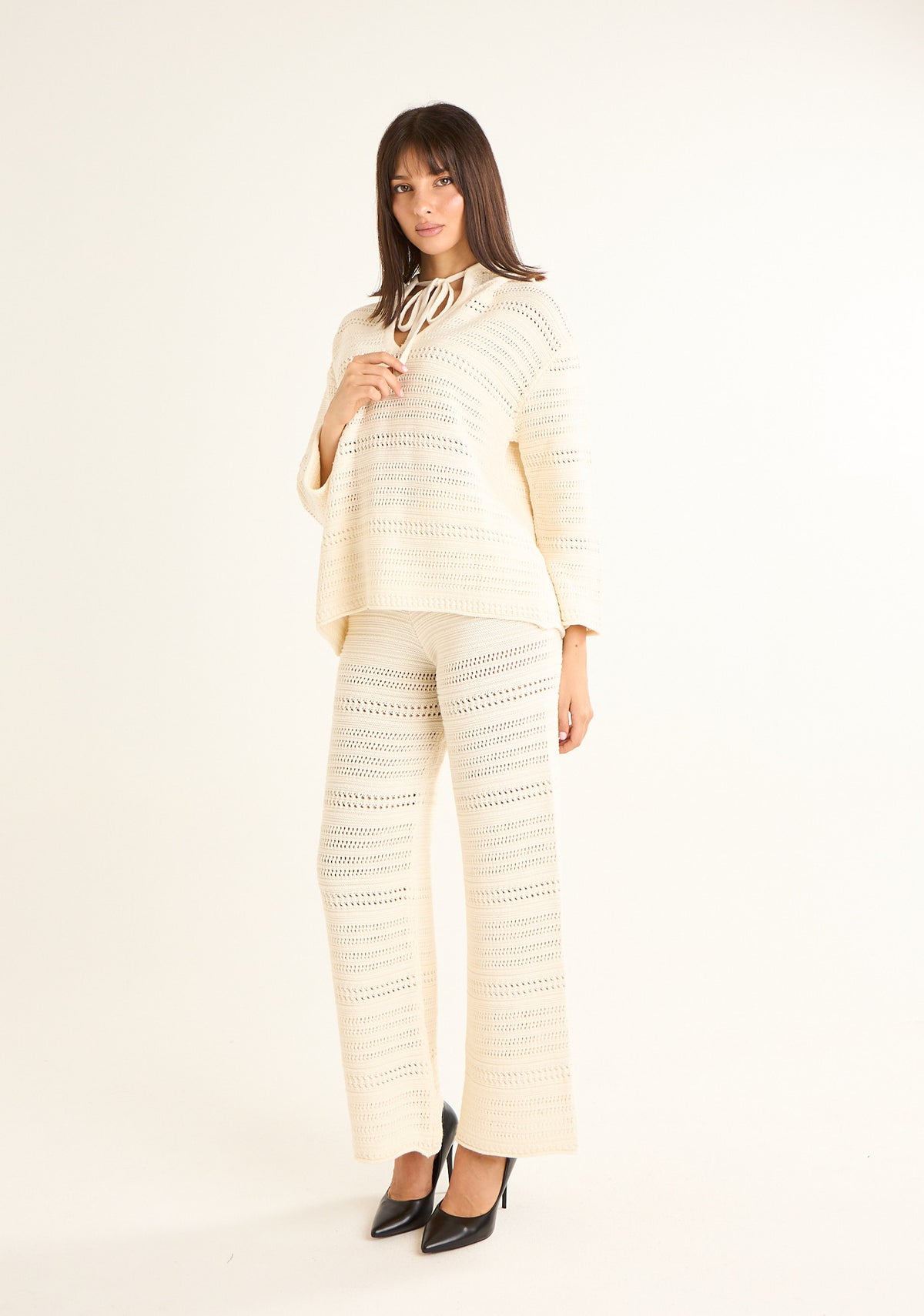 Maglia in filo con cappuccio