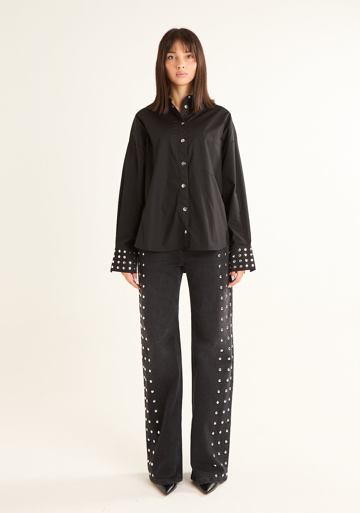 Camicia con borchie