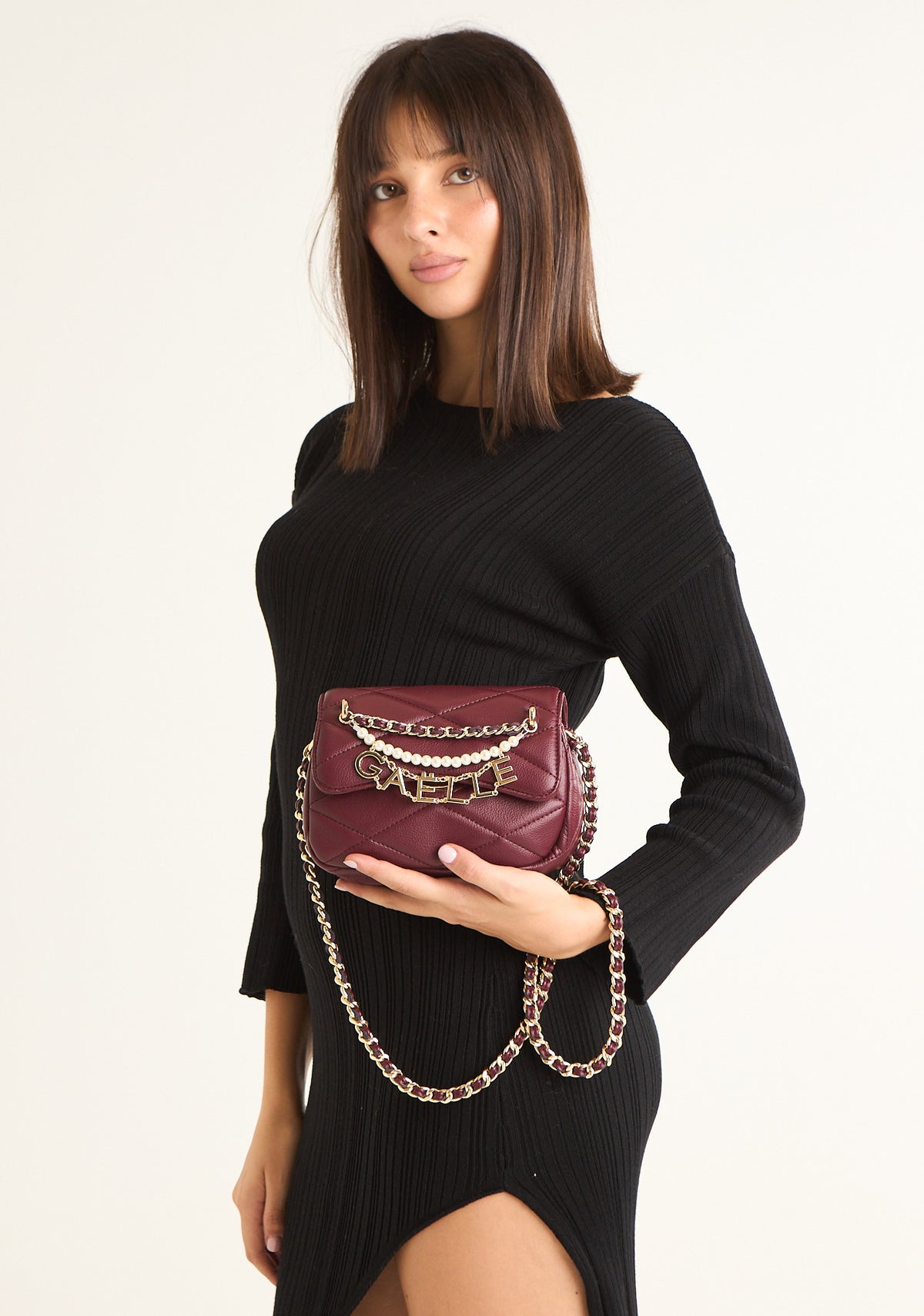 Borsa mini con perle e charms