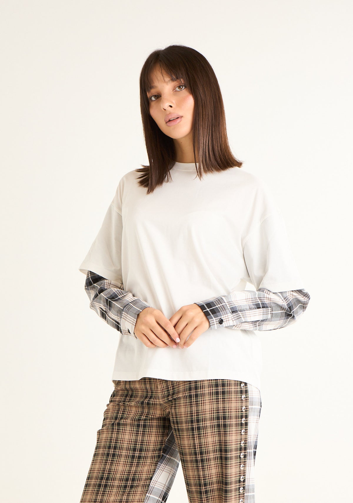 T-shirt con maniche scozzesi