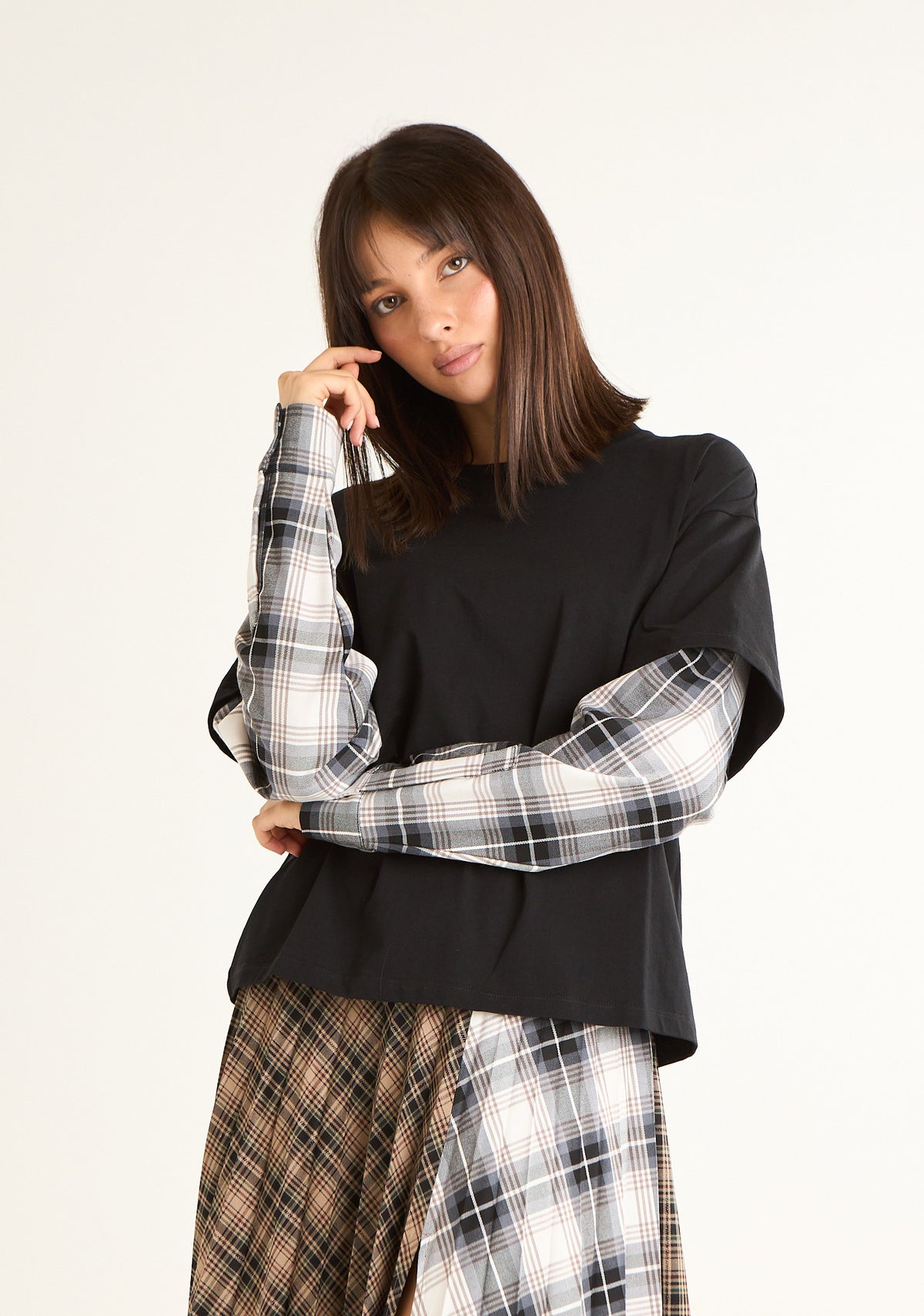 T-shirt con maniche scozzesi