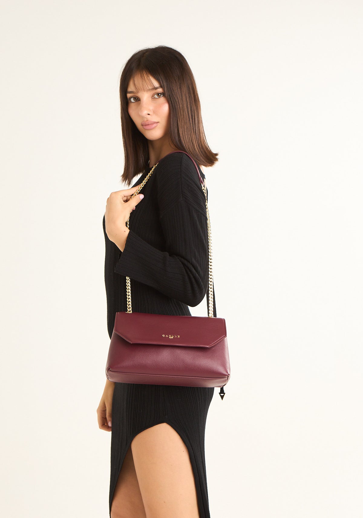 Borsa regular bottolato con manici a catena