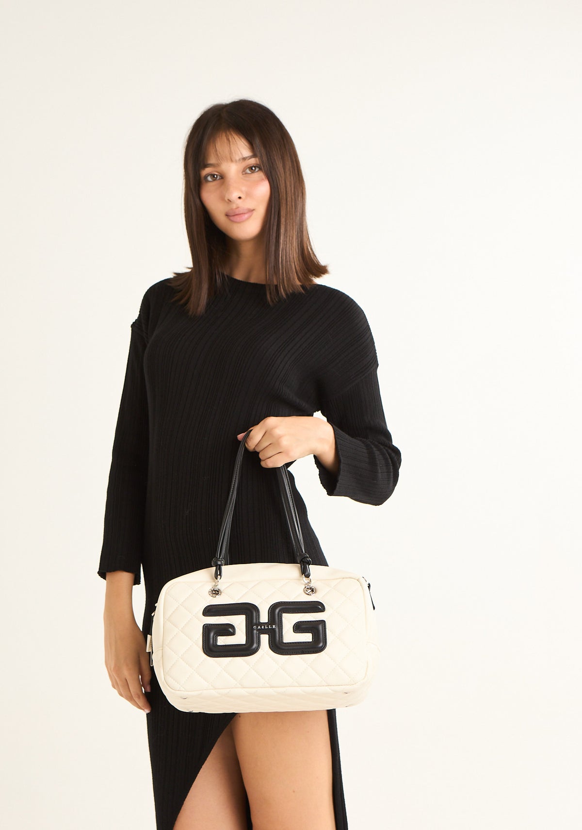 Borsa regular matelasse' con logo