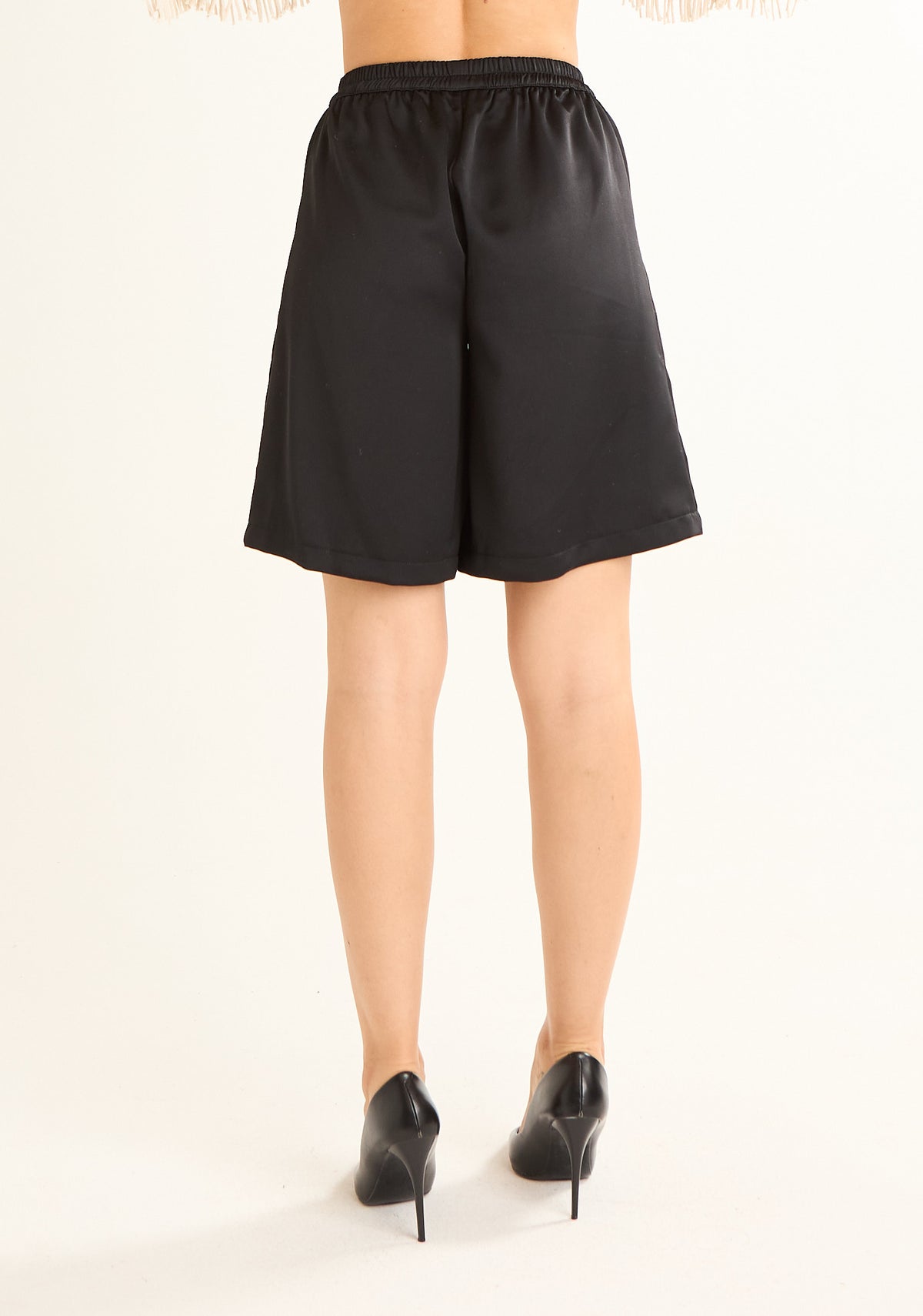 Bermuda envers satin