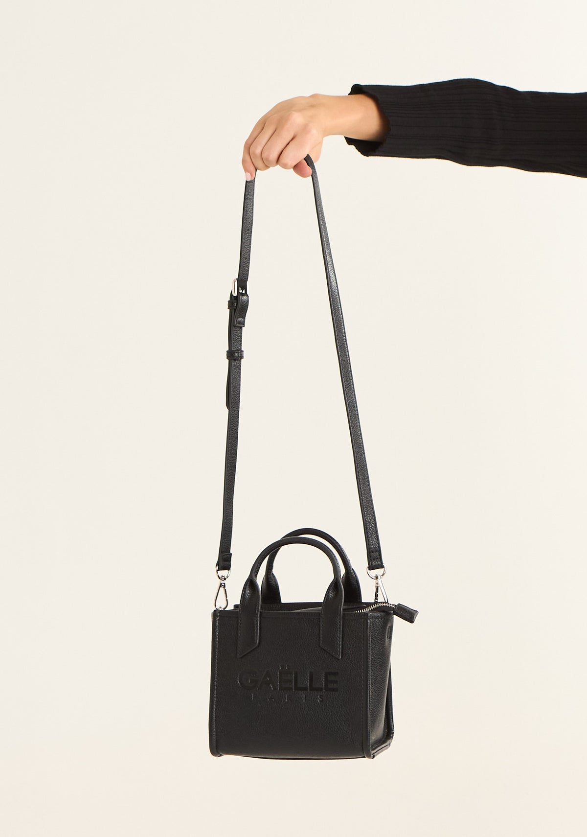 Borsa mini a mano con maxilogo