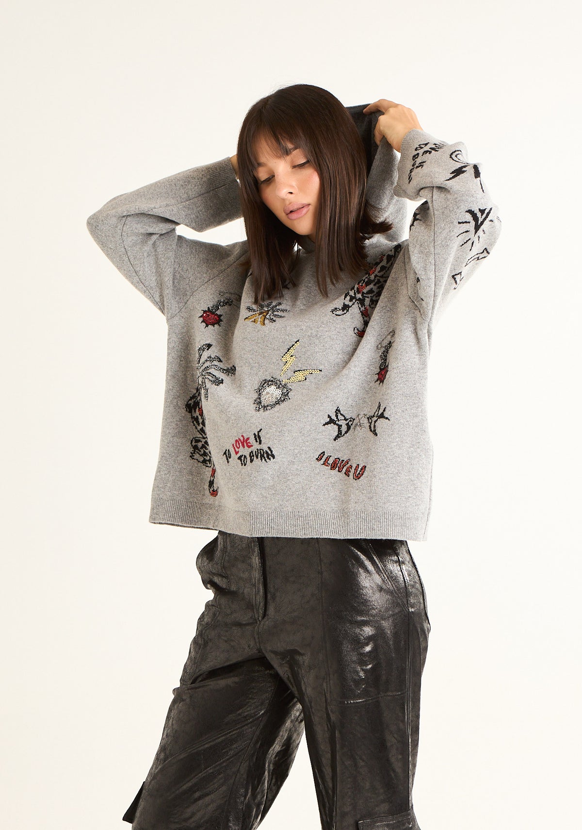 Maglia con ricami
