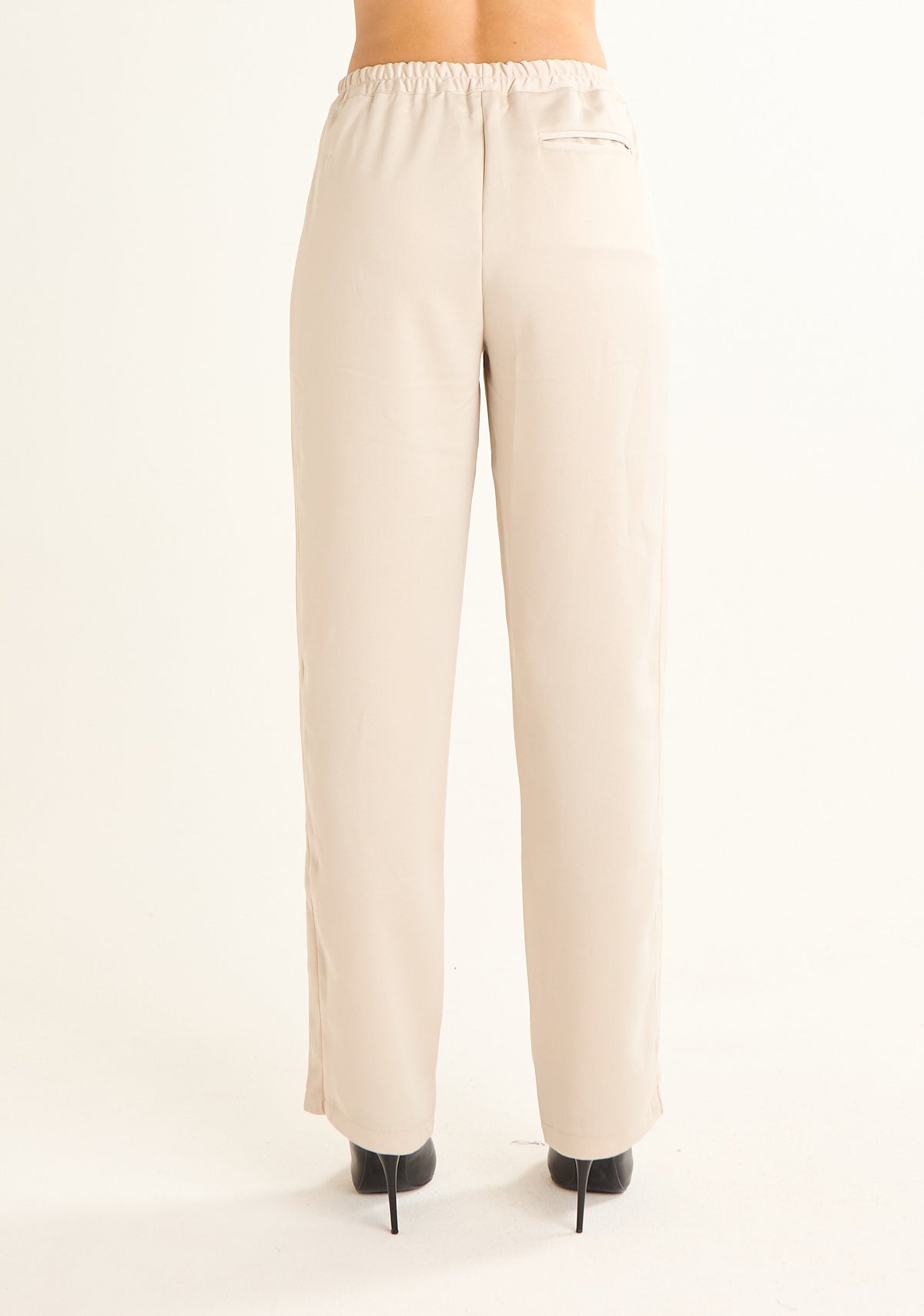 Pantalone morbido profilato