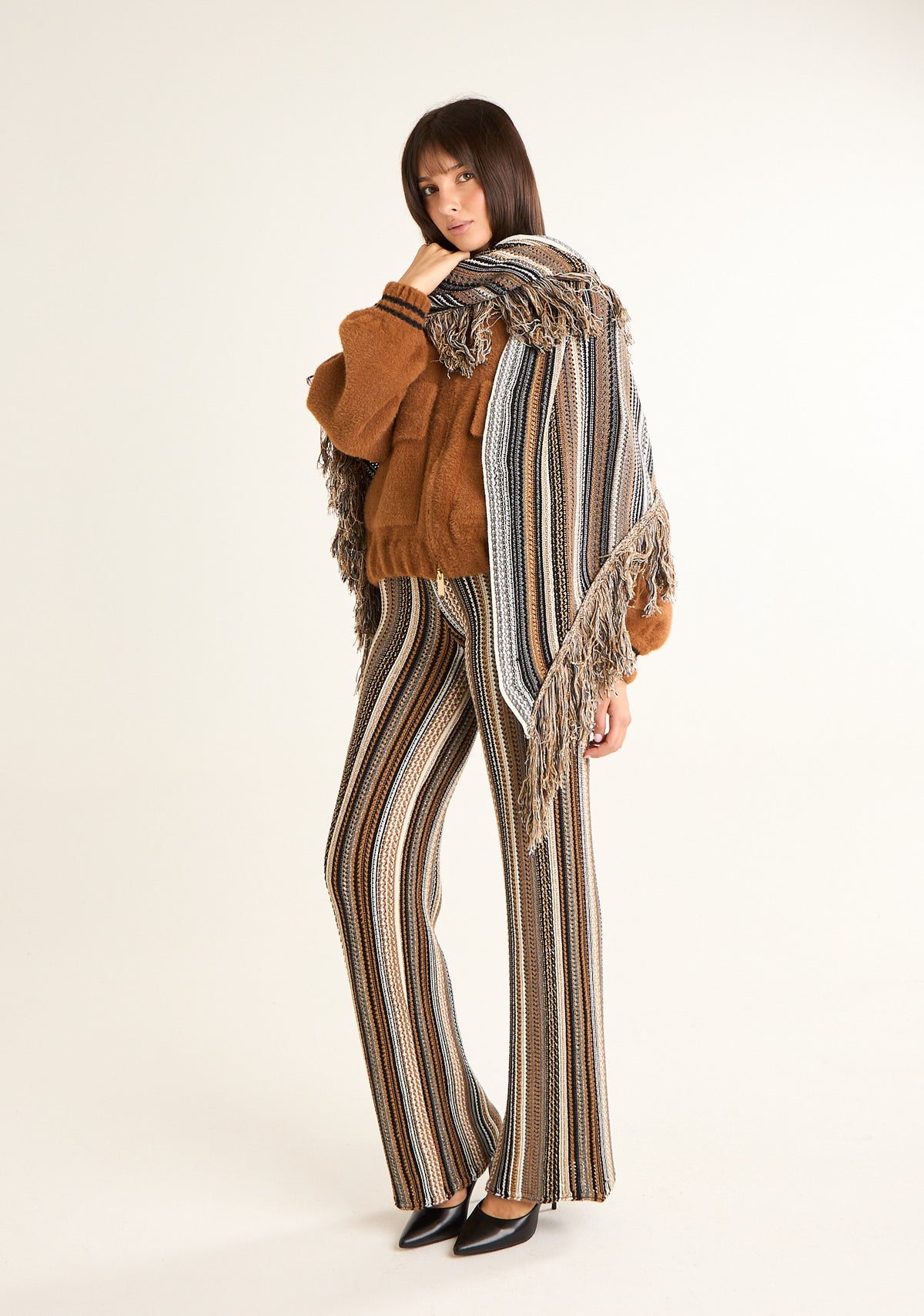 Scialle in maglia rigata