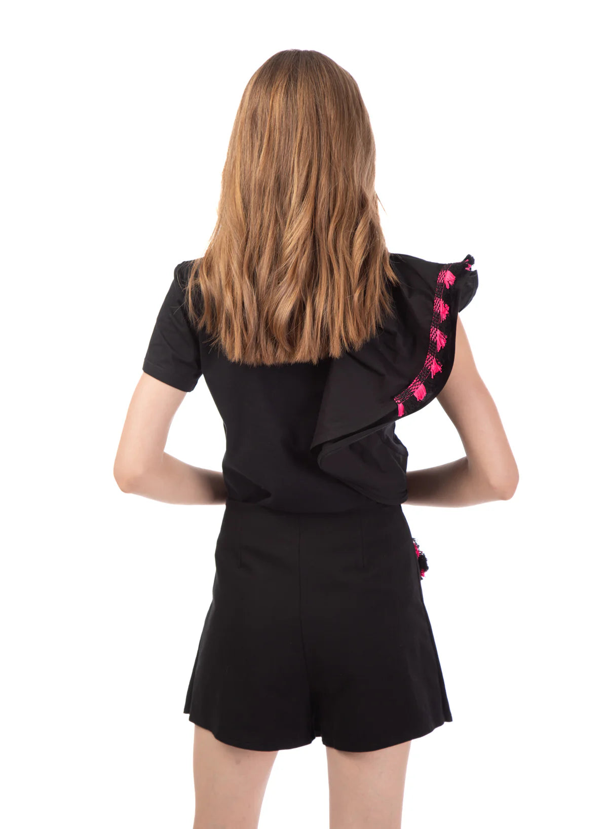 T-shirt con volant e frange