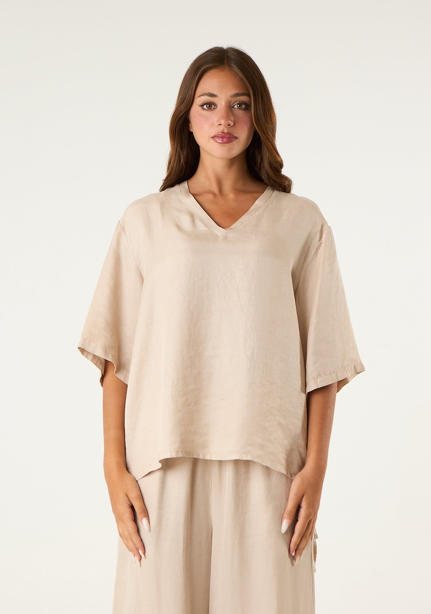 Maglia scollo a V in seta lavata