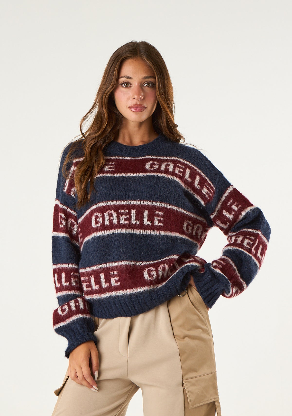 Pullover logato a scatoletta
