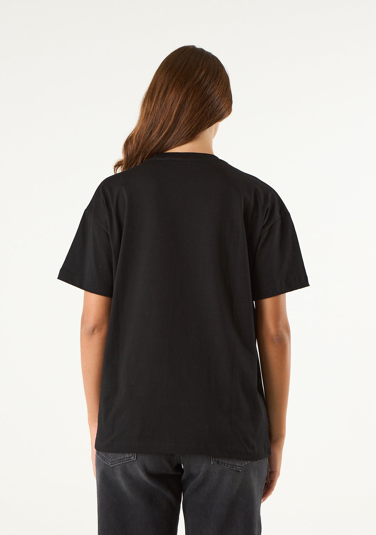 T-shirt con ricamo frontale