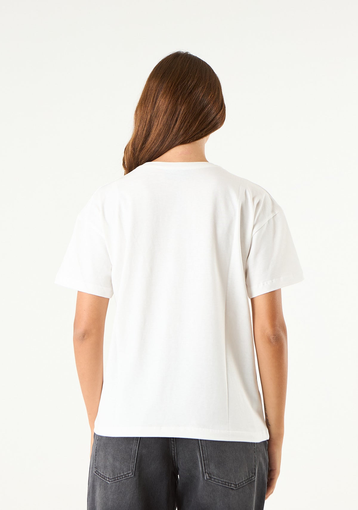 T-shirt con ricamo arricciato