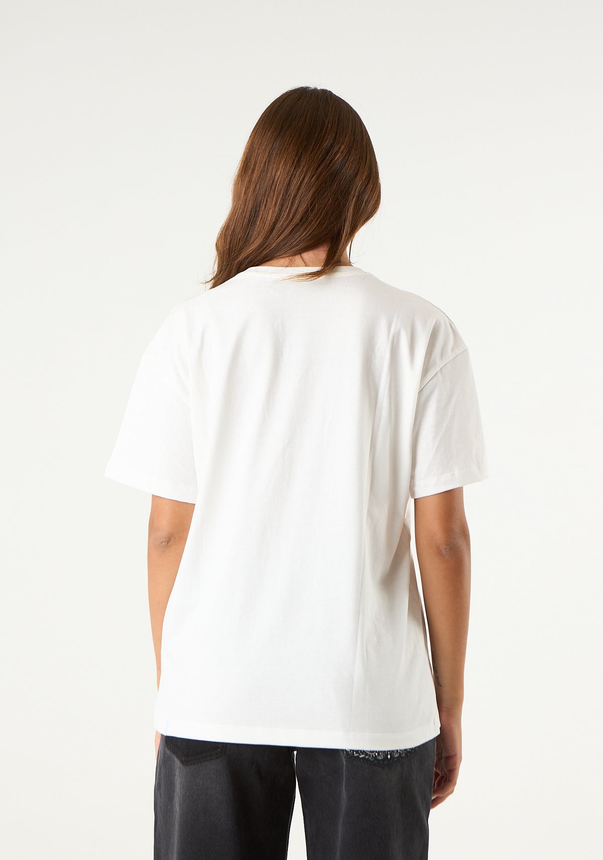 T-shirt con ricamo frontale