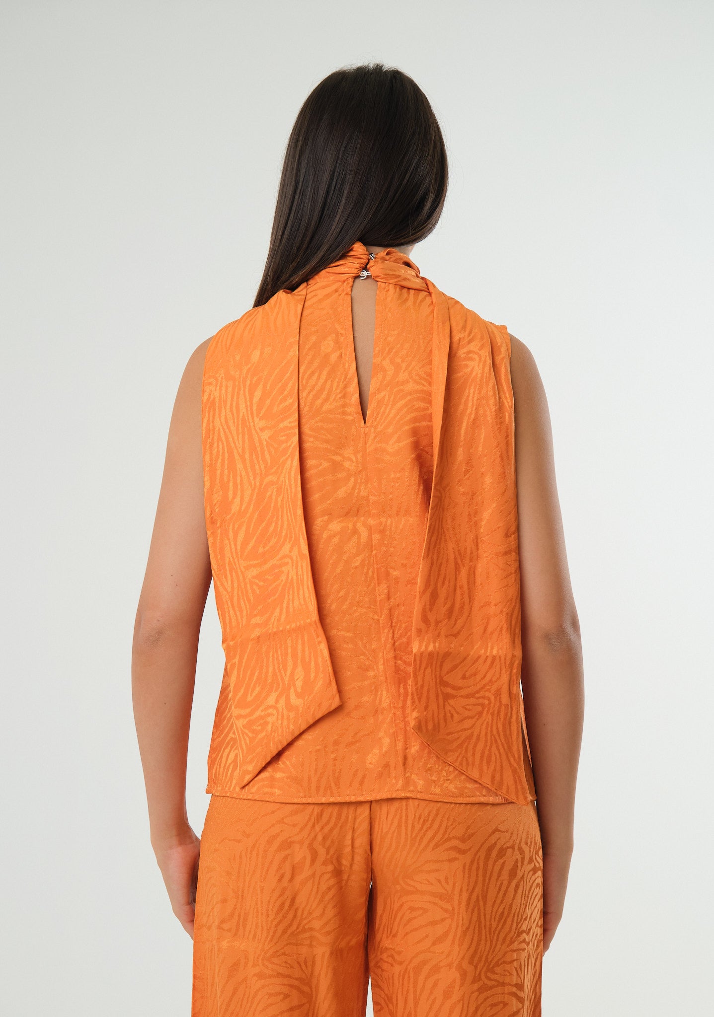 Top in raso jacquard