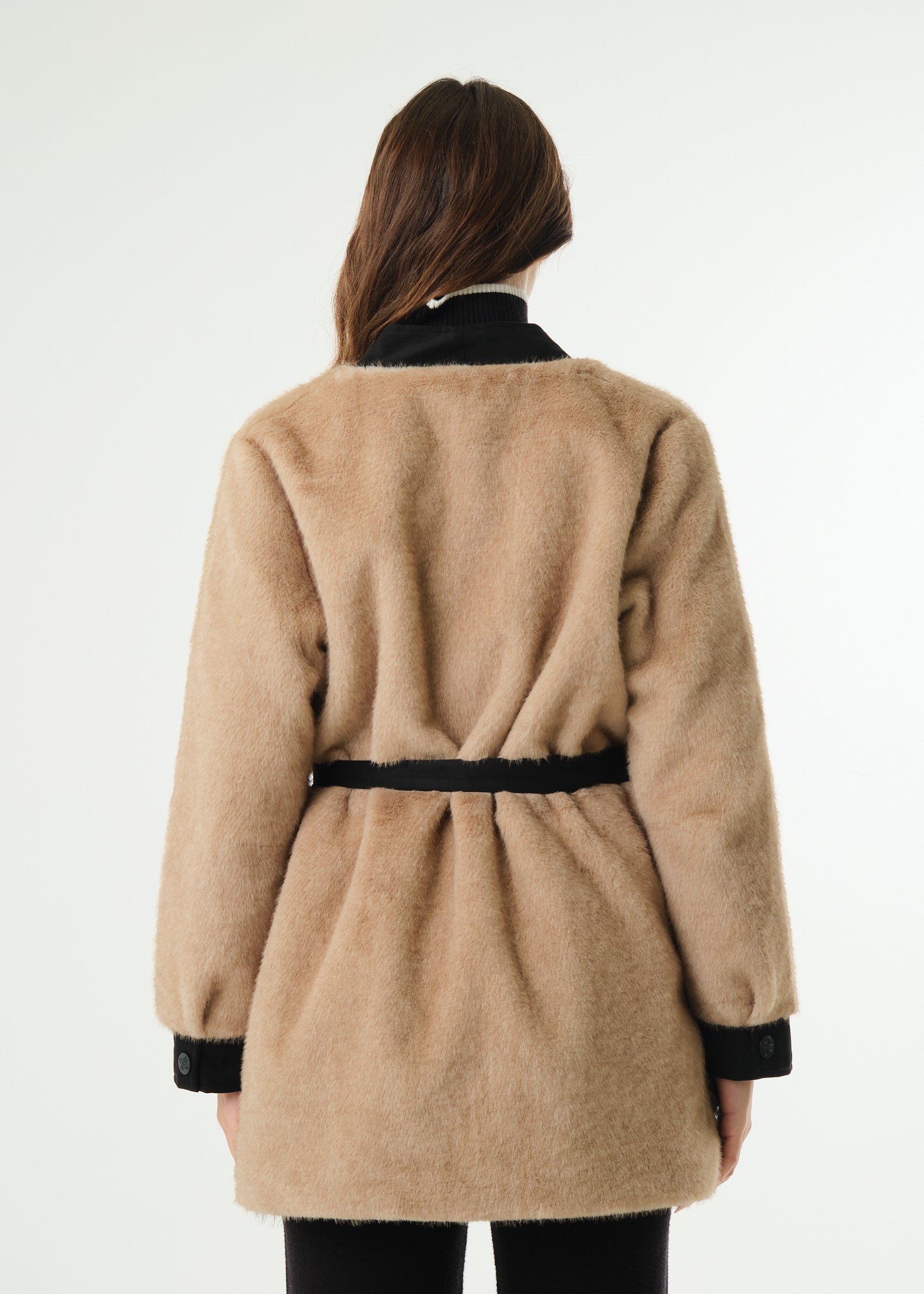 Ecofur a taglio cardigan