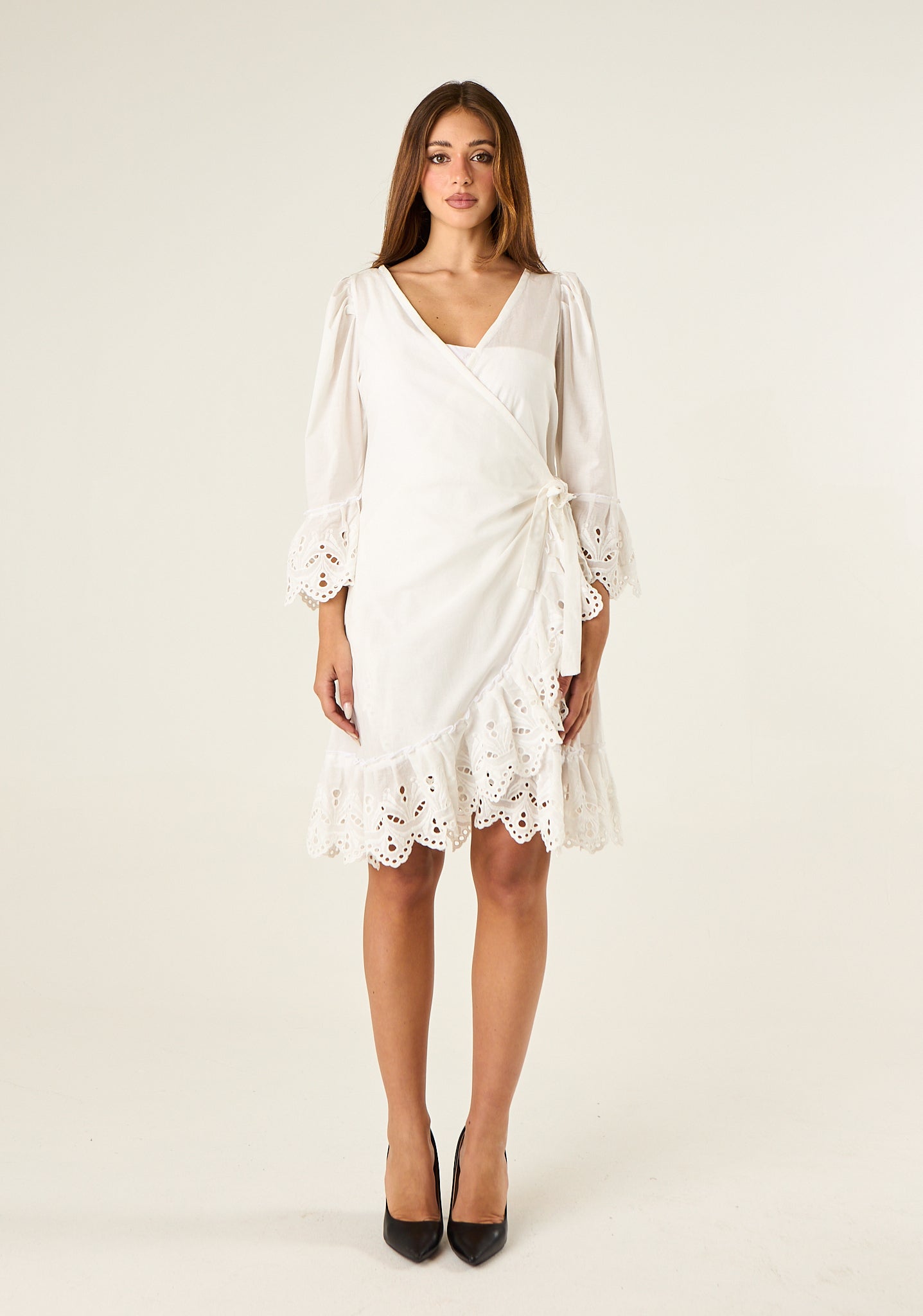 Abito midi con pizzo sangallo