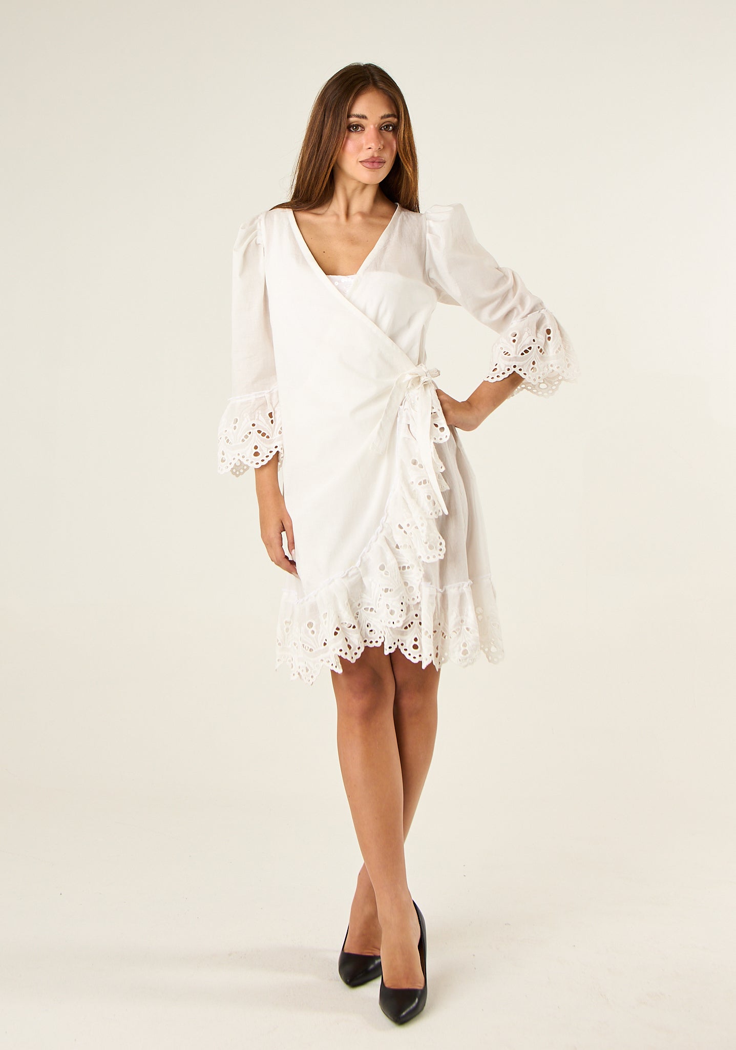 Abito midi con pizzo sangallo