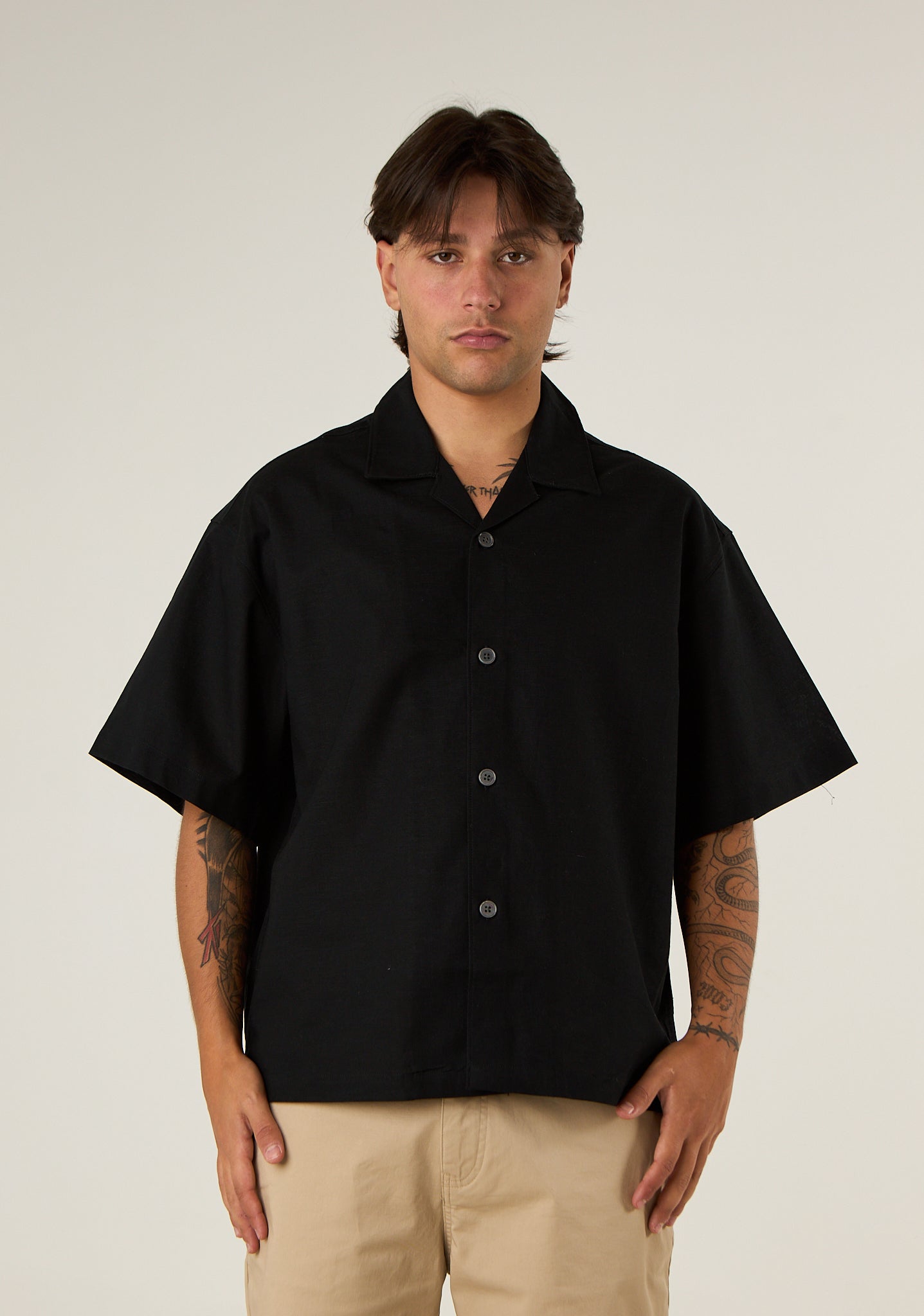 Camicia over a mezza manica