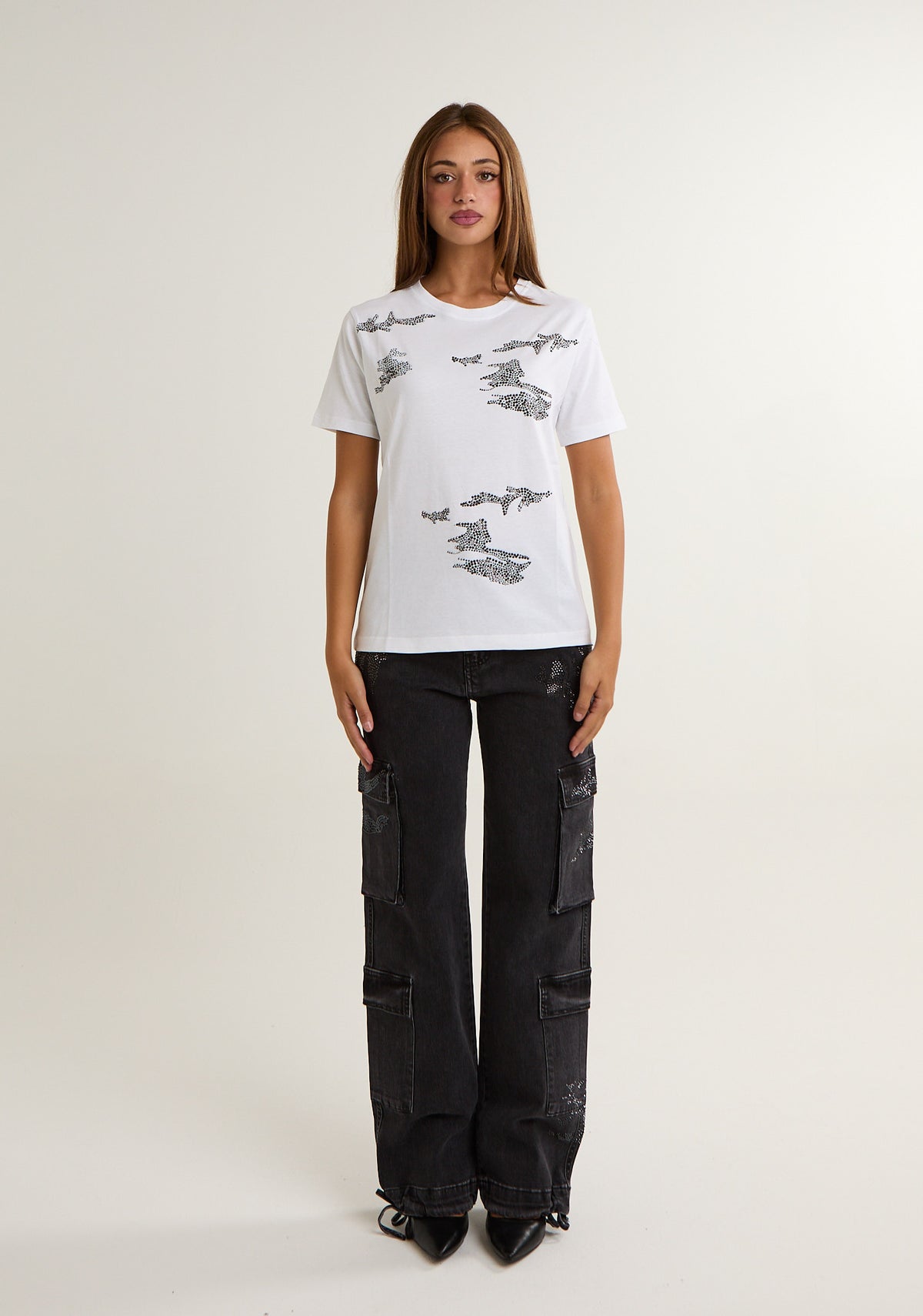 T-shirt con applicazioni mimetiche