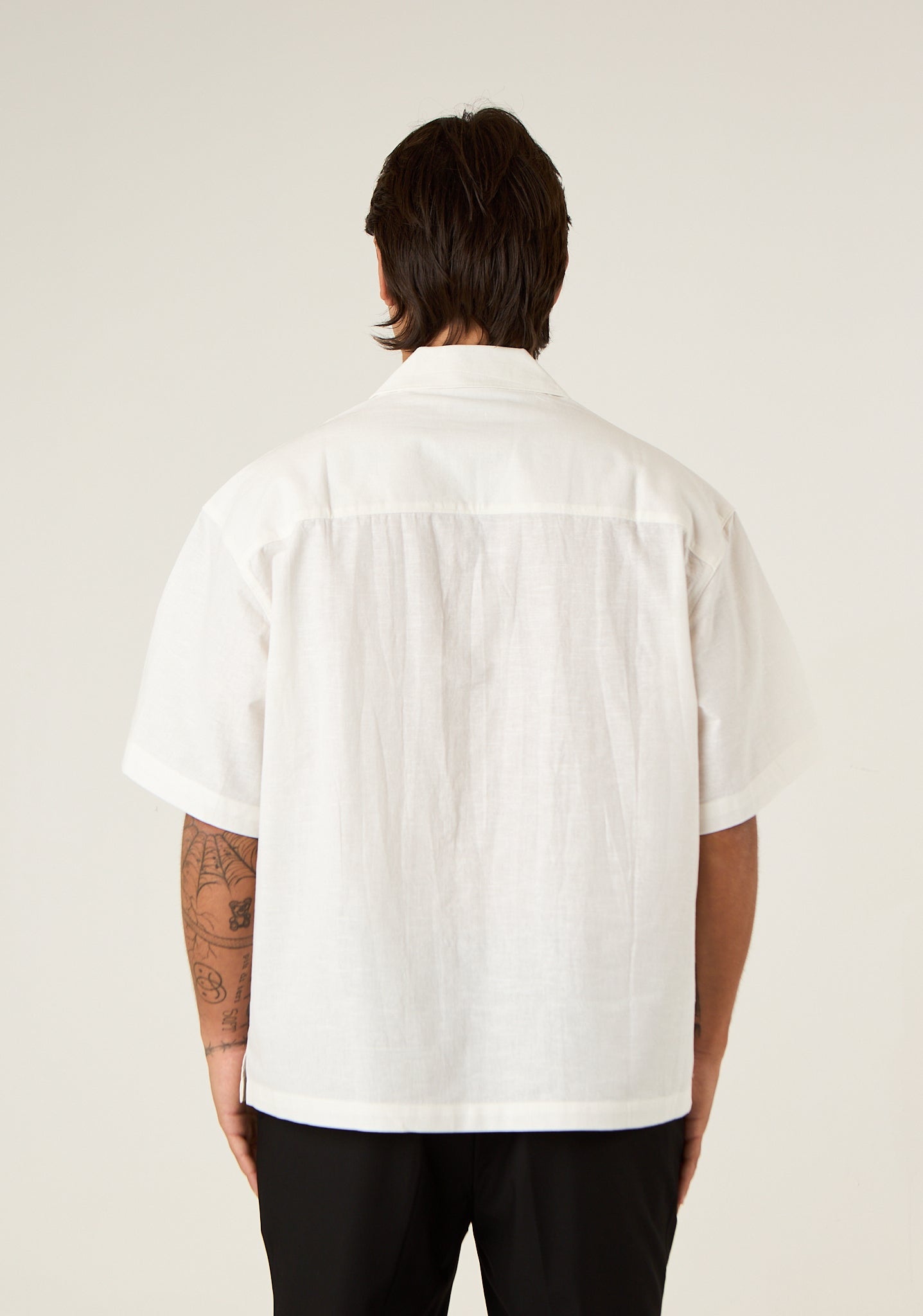 Camicia over a mezza manica