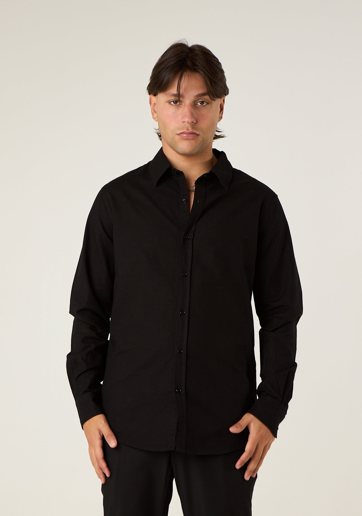 Camicia slim in cotone leggero