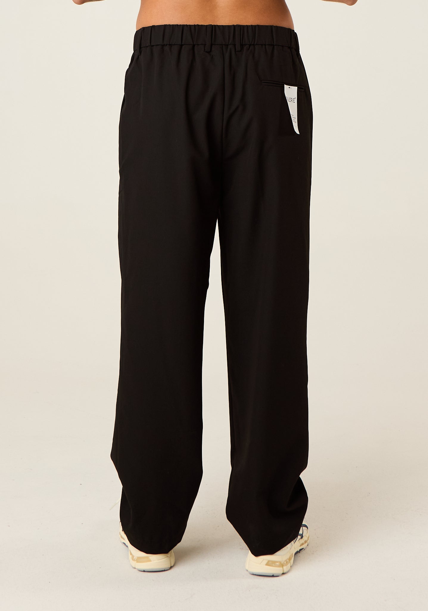 Pantalone a gamba morbida