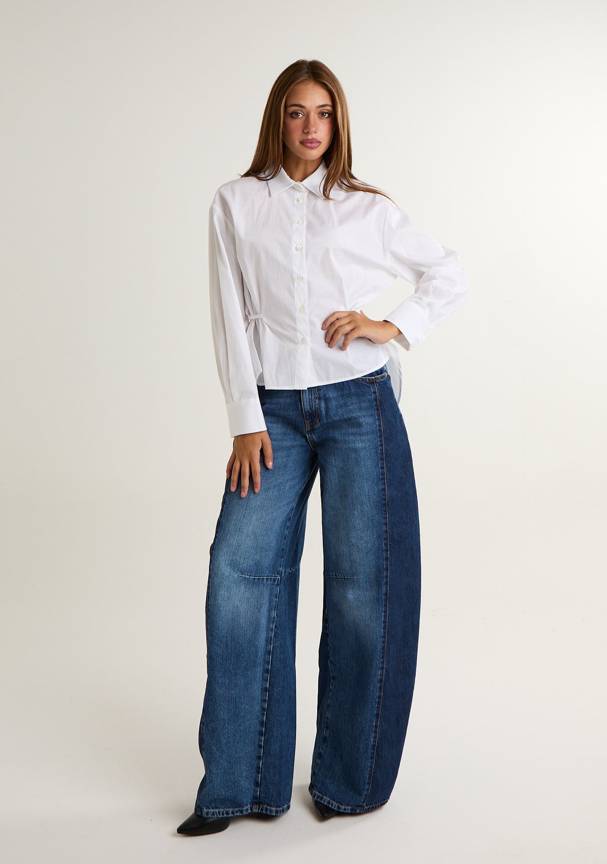Camicia con laccio laterale