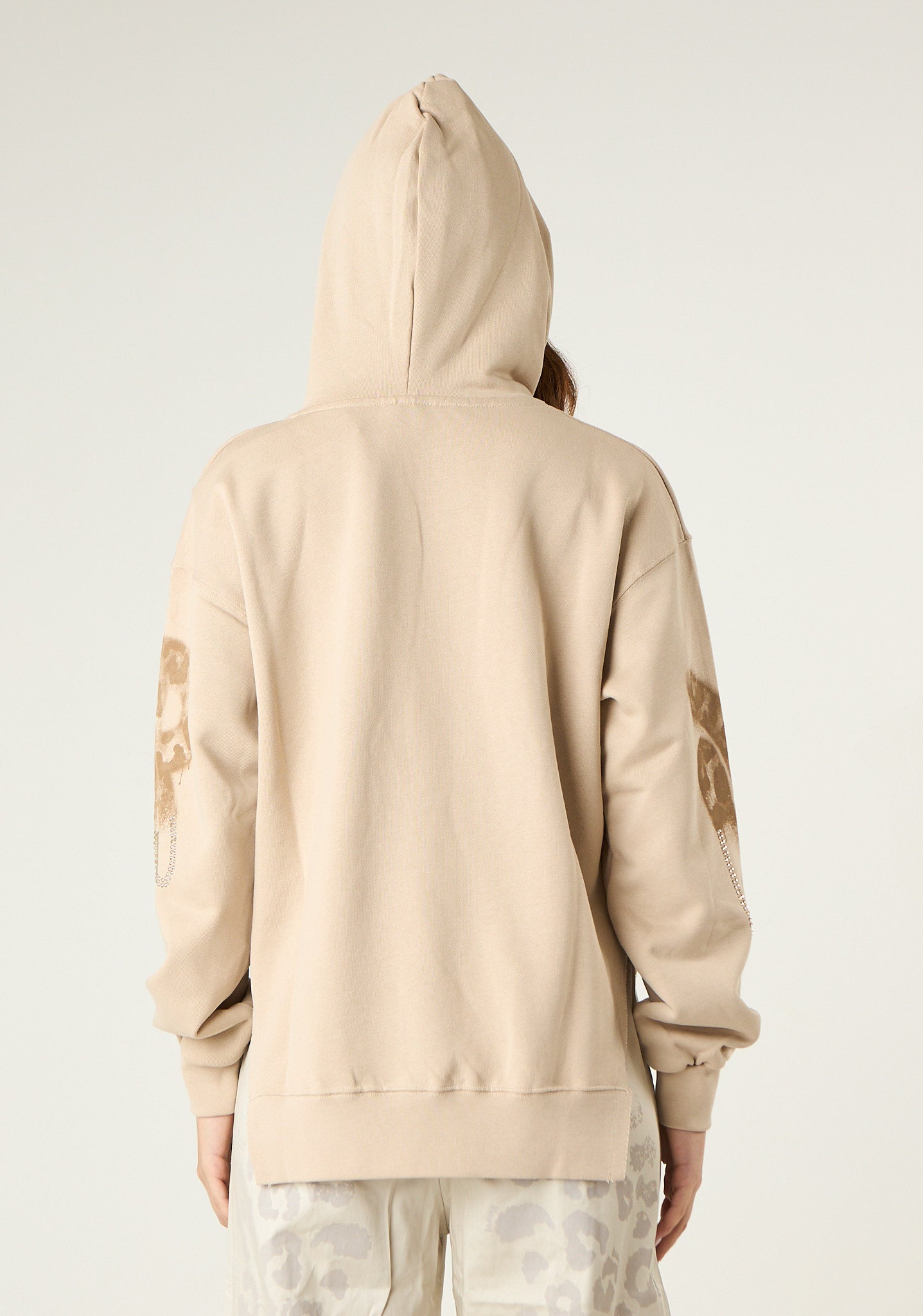 Felpa con cappuccio e applicazioni