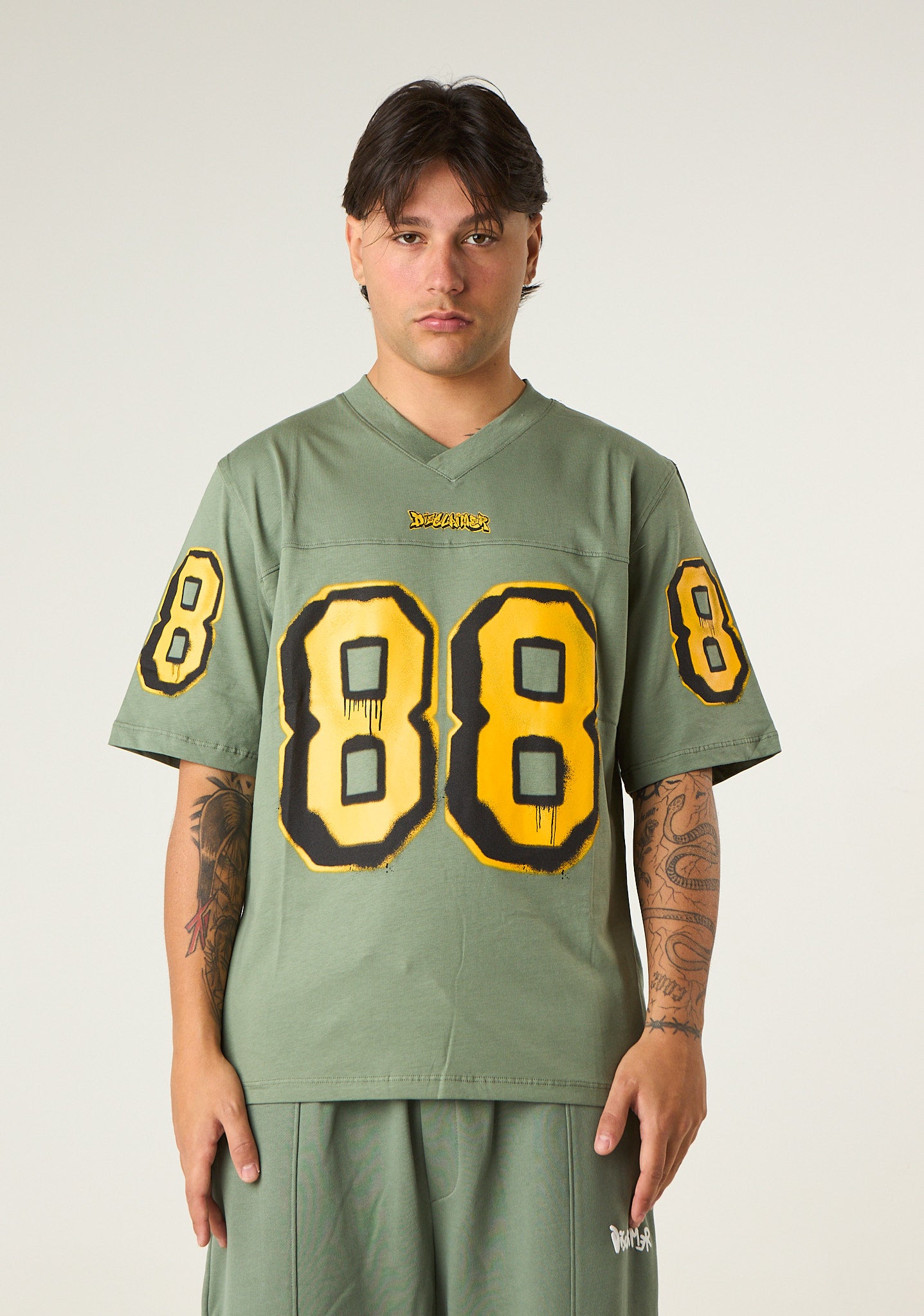 T-shirt basket