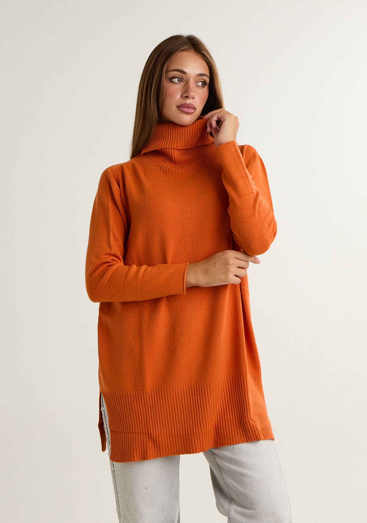 Maglia over a collo alto