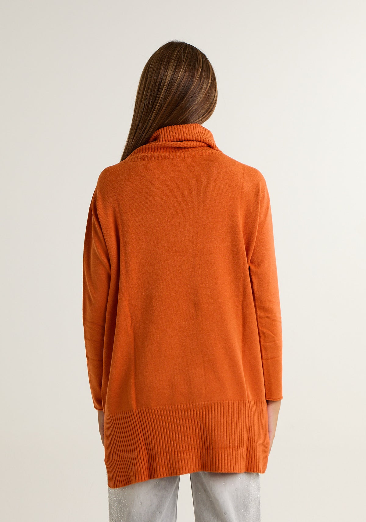 Maglia over a collo alto