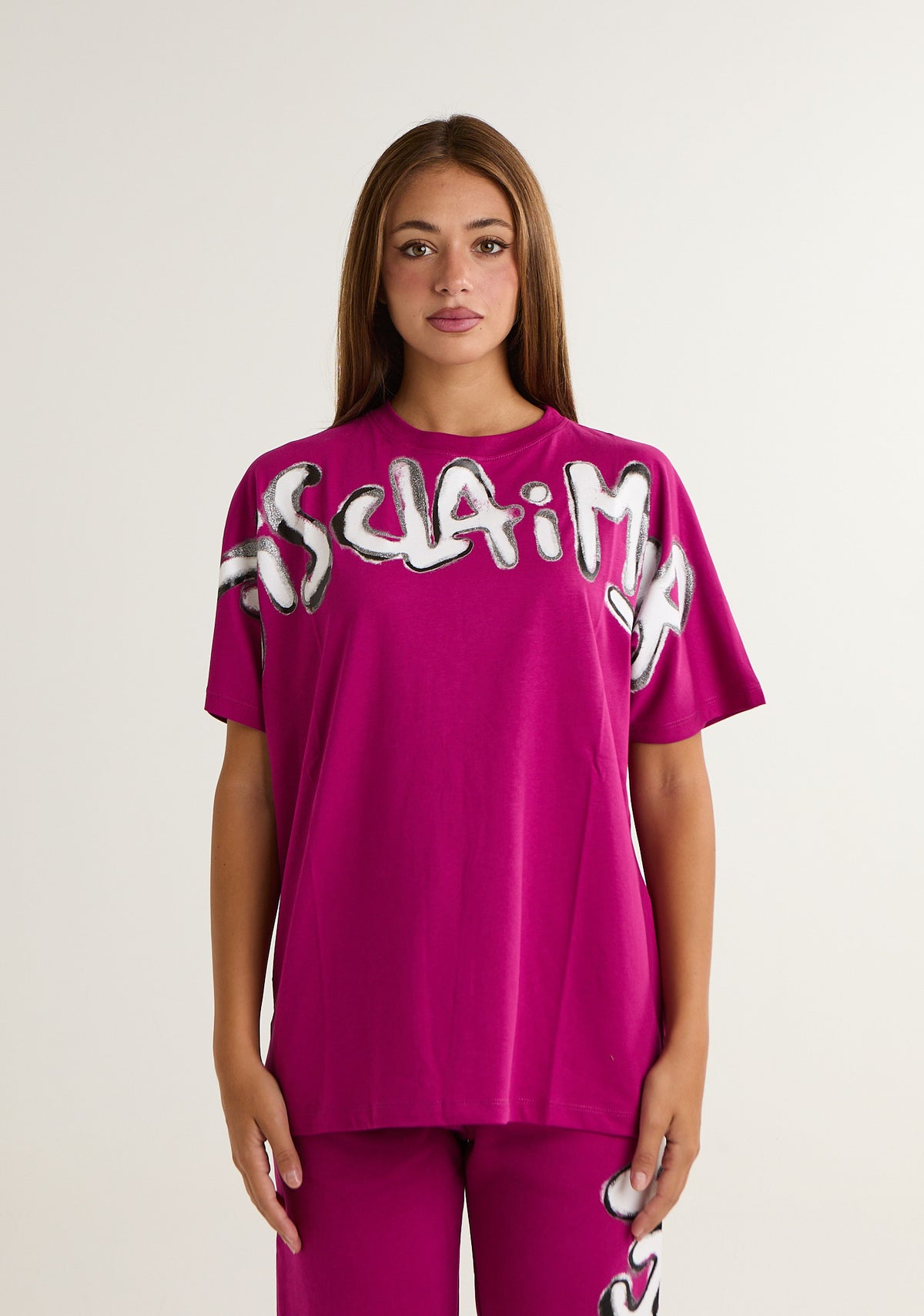 T-shirt con stampa frontale