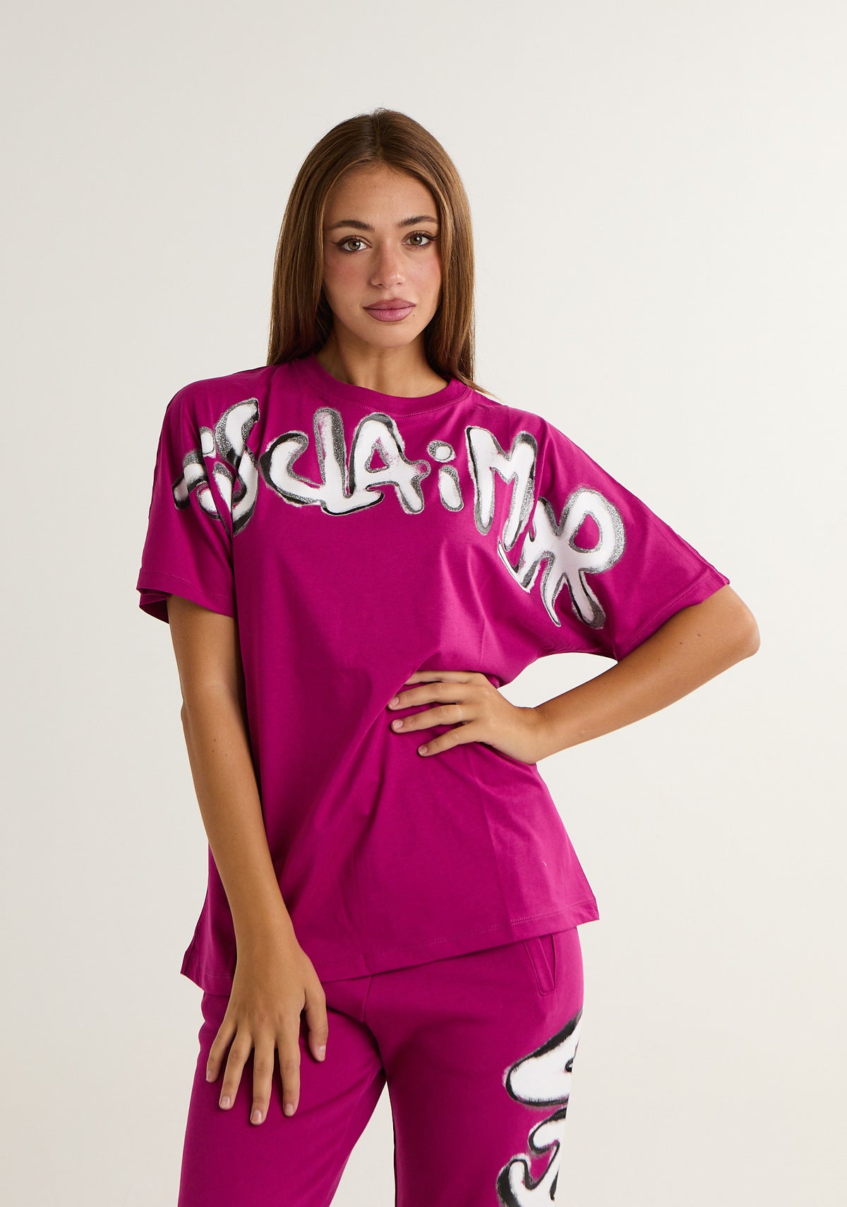 T-shirt con stampa frontale