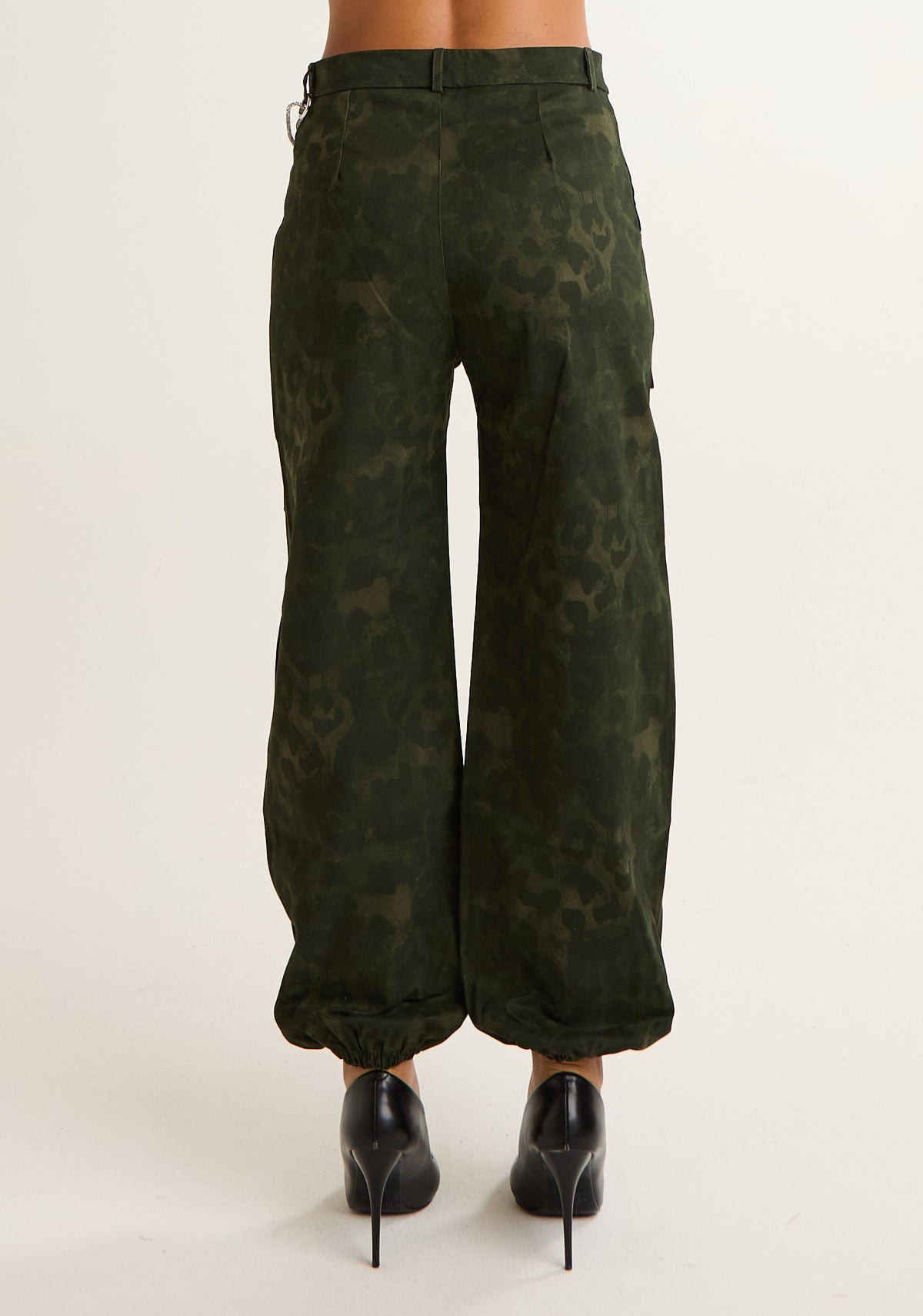 Pantalone cargo maculato