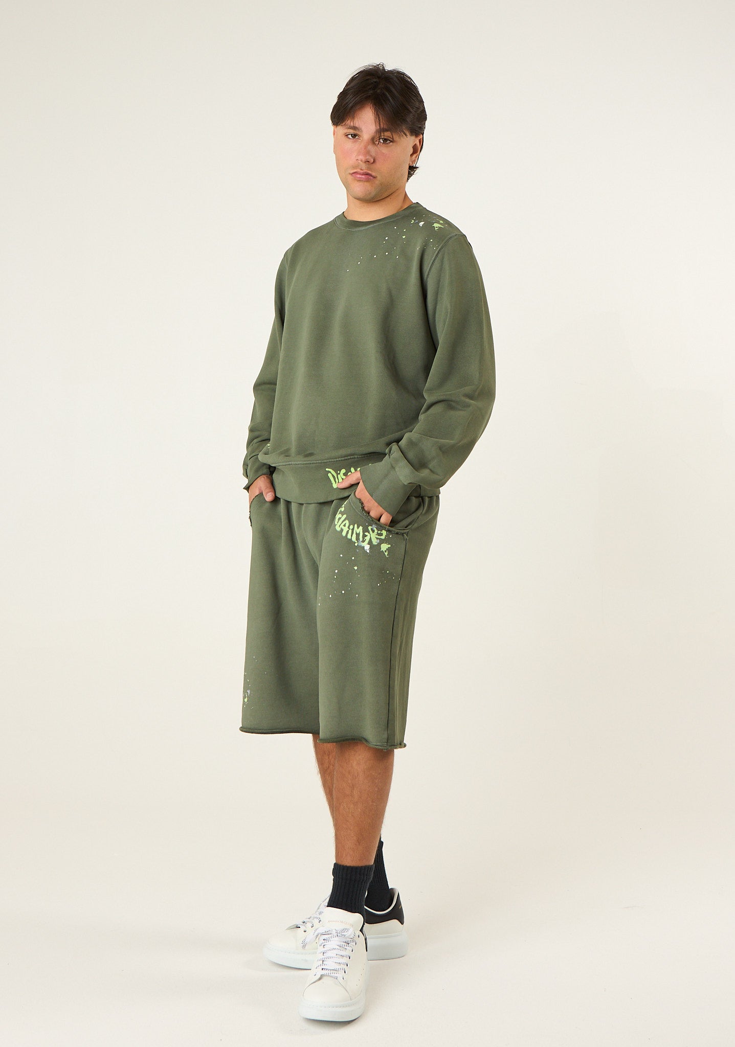 Felpa con macchie di colore