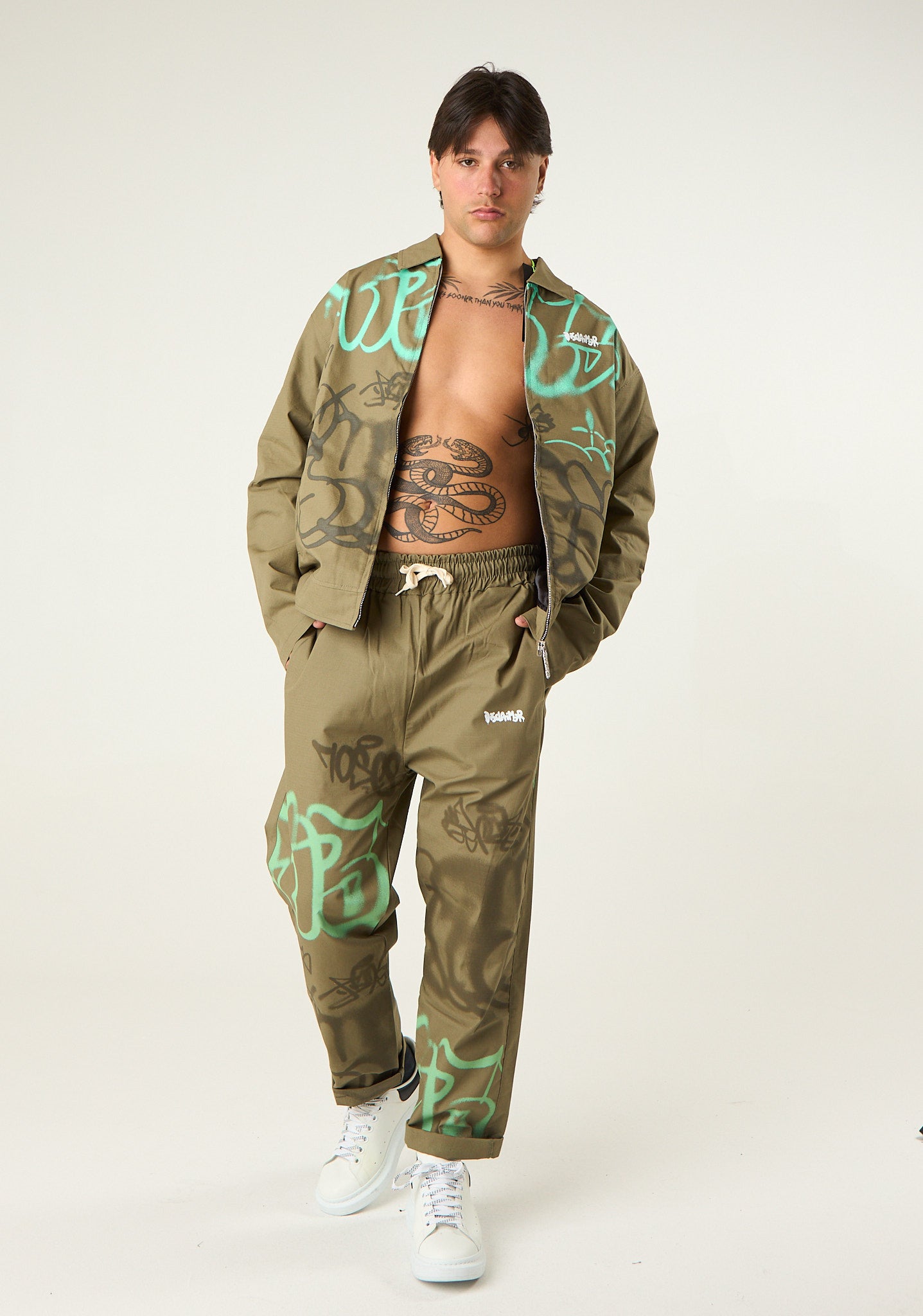 Giubbino in gabardina stampato