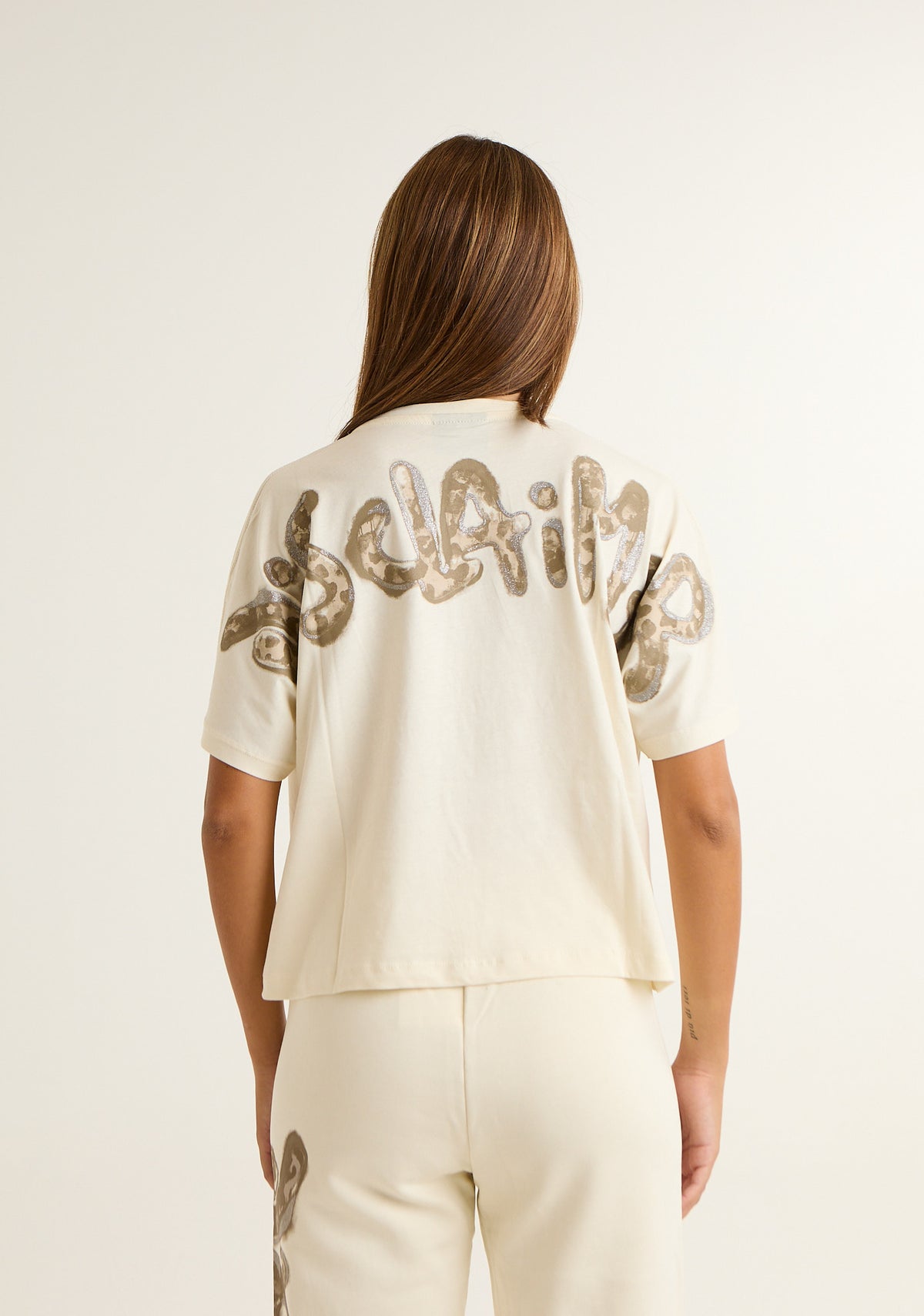 T-shirt a scatoletta con stampa posteriore