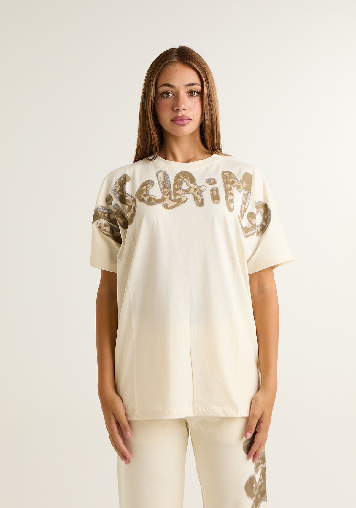 T-shirt con stampa frontale