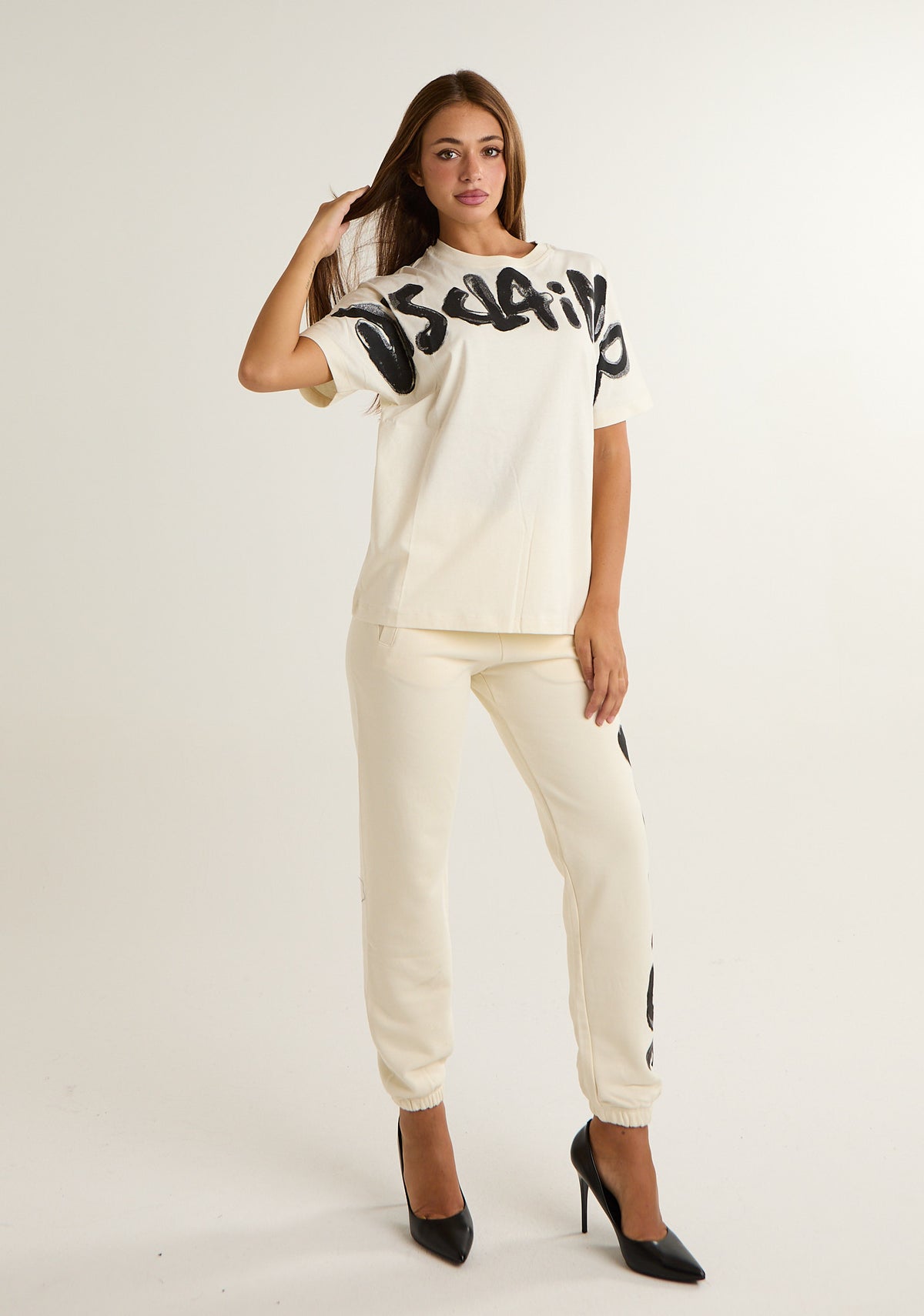 T-shirt con stampa frontale