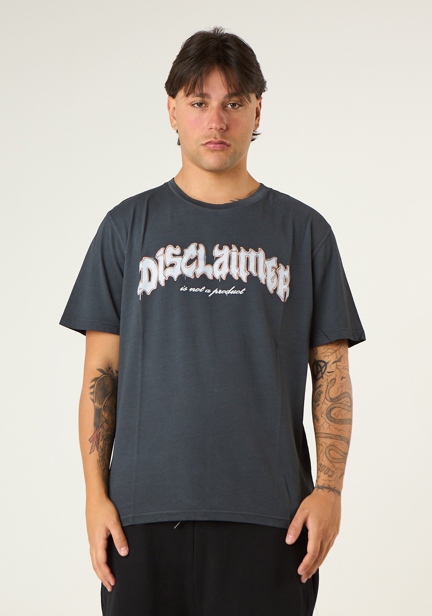 T-shirt con stampa a contrasto