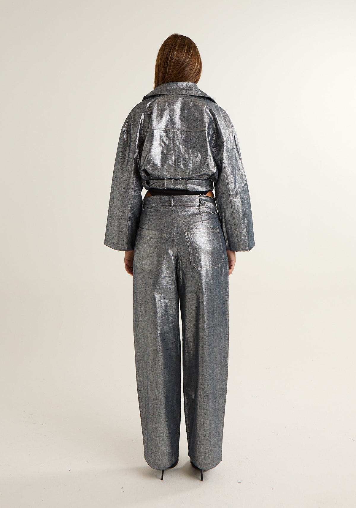 Trench corto in denim spalmato