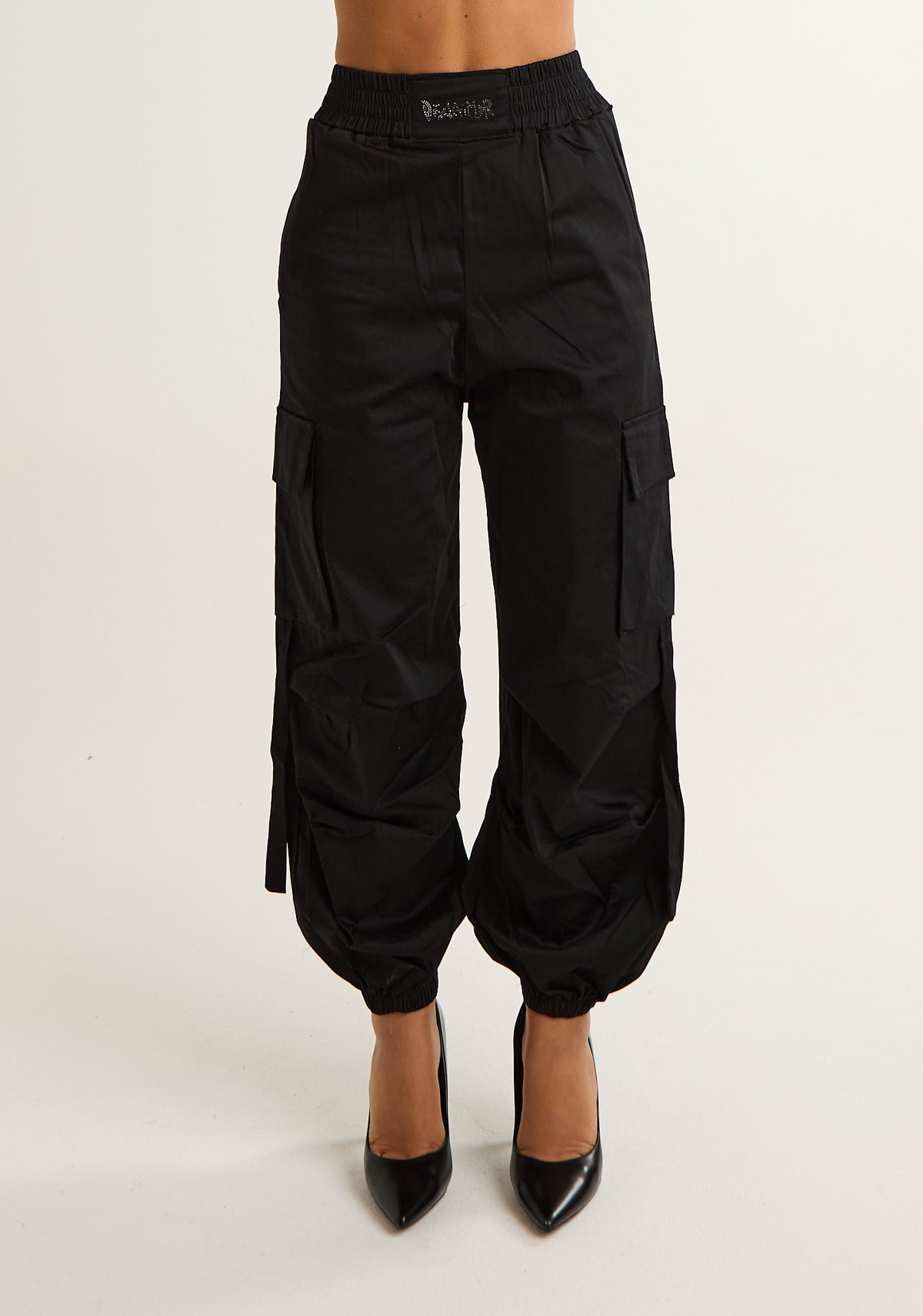 Pantalone cargo in gabardine