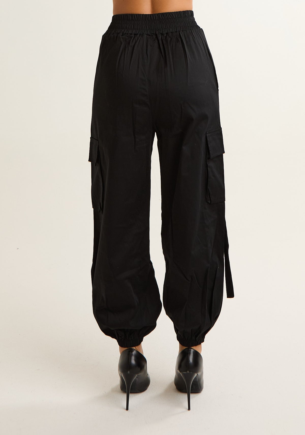 Pantalone cargo in gabardine