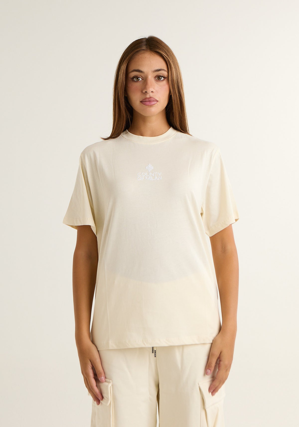 T-shirt con logo ricamato piccolo
