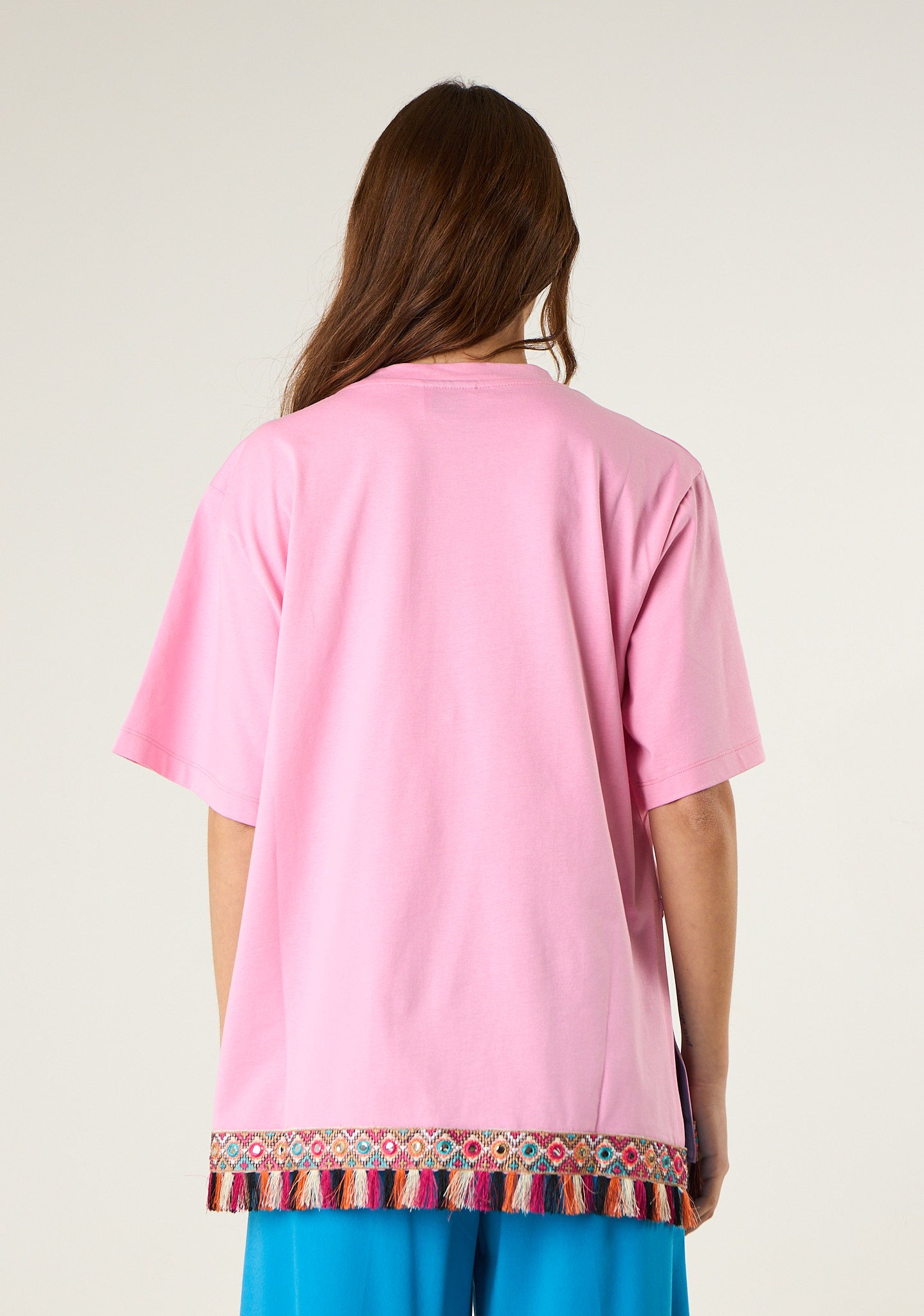 T-shirt con nappe multicolor